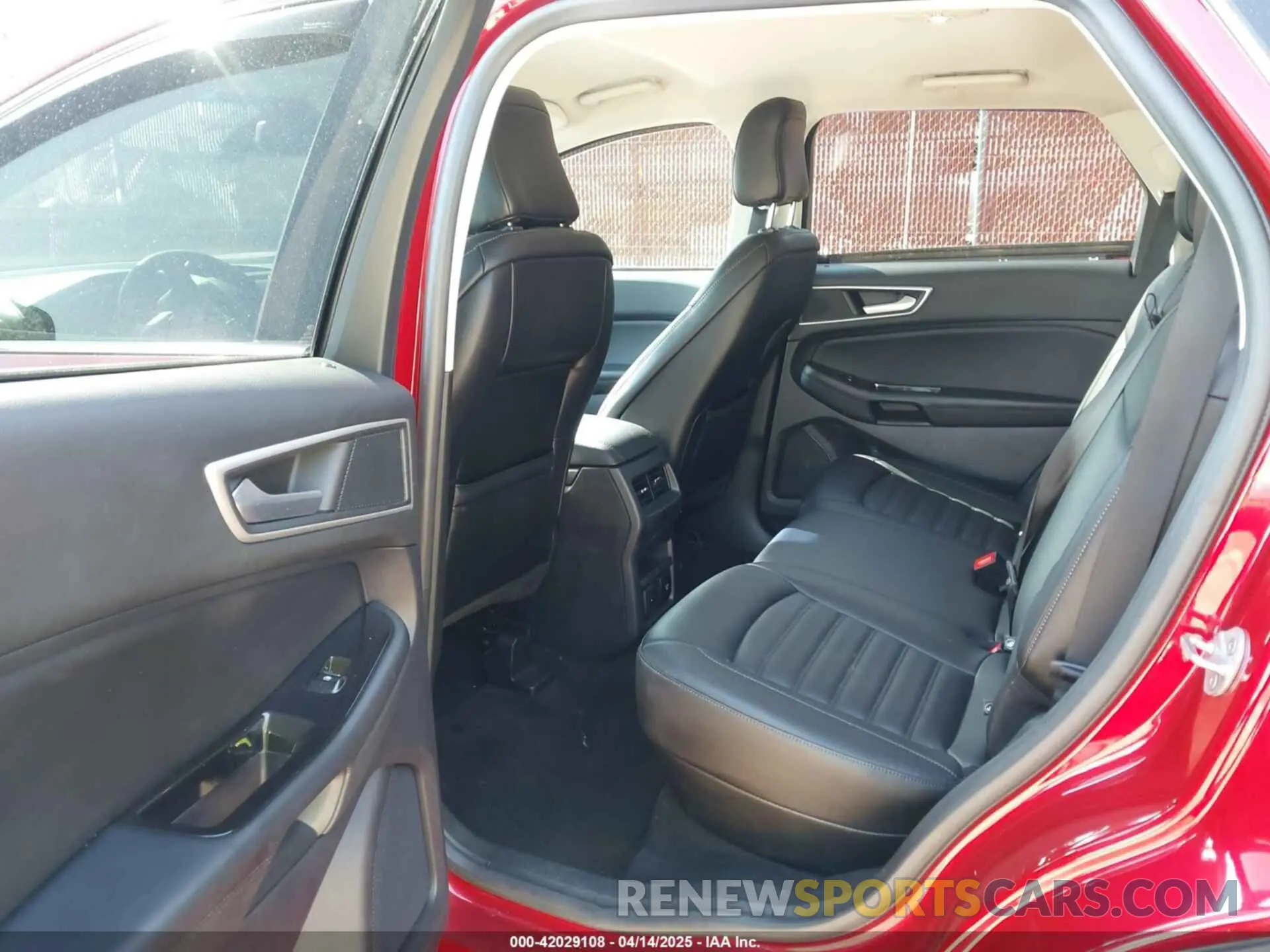 8 Photograph of a damaged car 2FMPK3J96LBA75680 FORD EDGE 2020