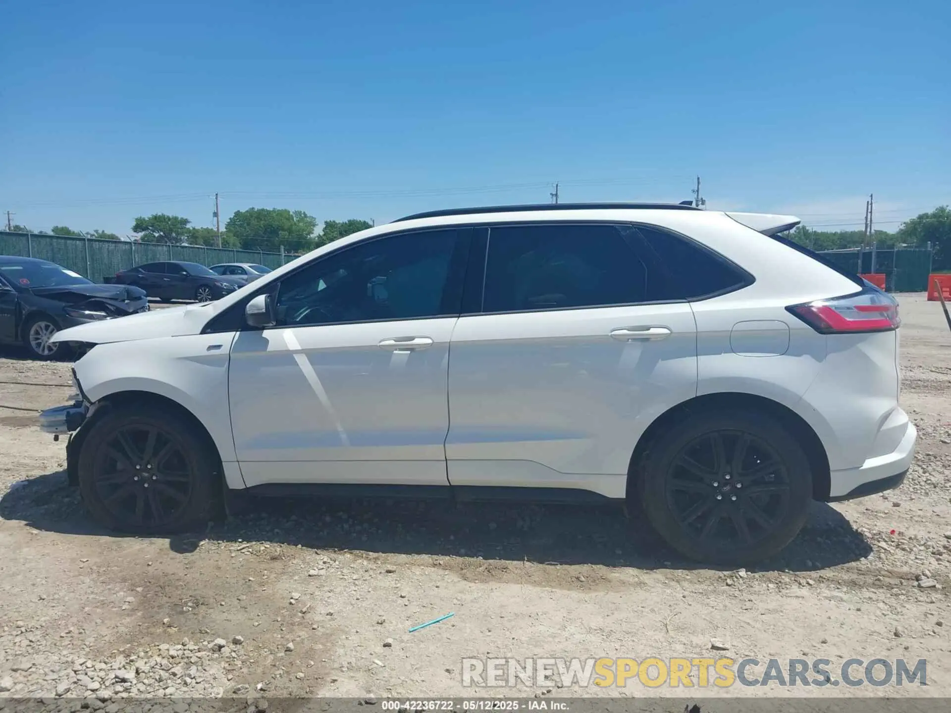 15 Photograph of a damaged car 2FMPK3J96LBB18186 FORD EDGE 2020