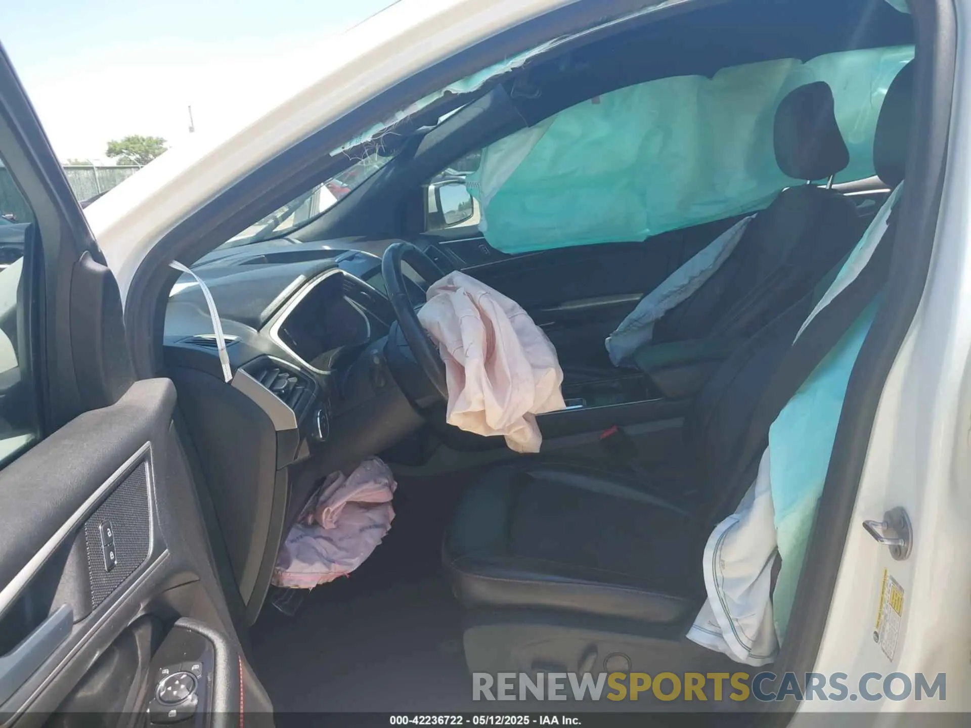 5 Photograph of a damaged car 2FMPK3J96LBB18186 FORD EDGE 2020