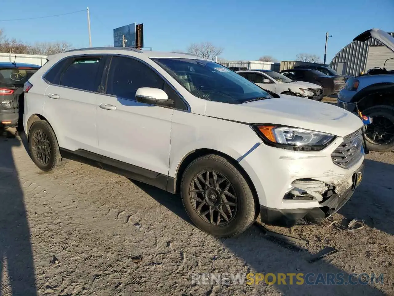 4 Photograph of a damaged car 2FMPK3J98LBA42826 FORD EDGE 2020