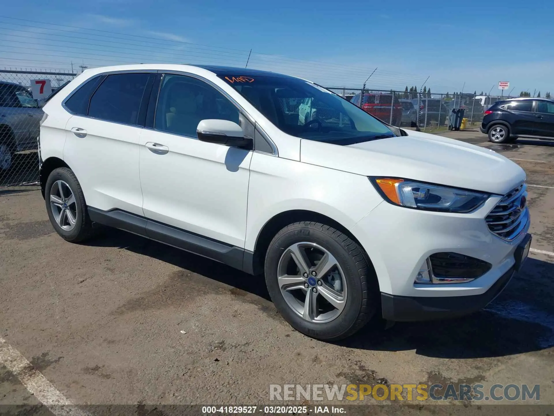 1 Фотография поврежденного автомобиля 2FMPK3J99LBB11314 FORD EDGE 2020