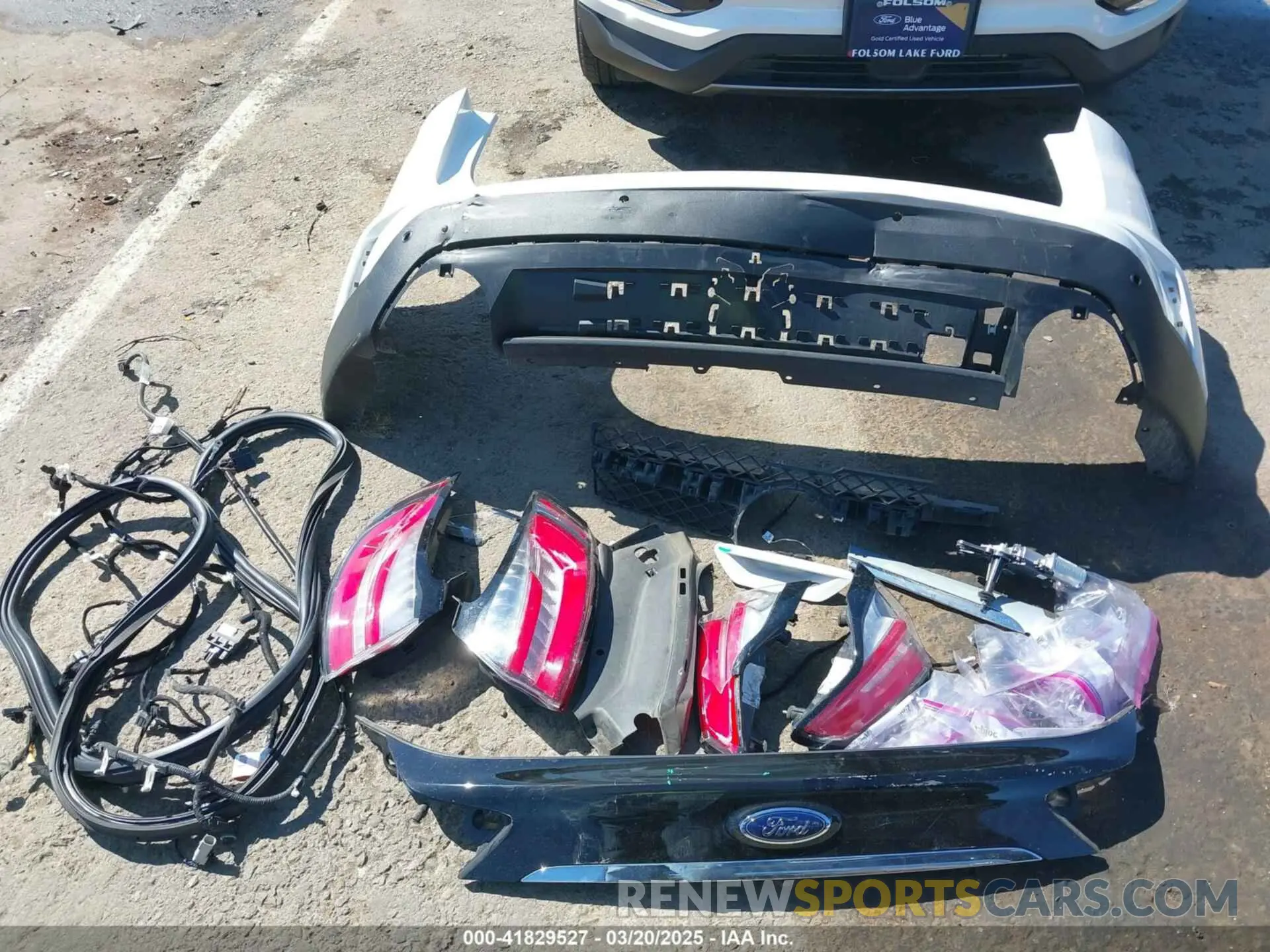 12 Фотография поврежденного автомобиля 2FMPK3J99LBB11314 FORD EDGE 2020