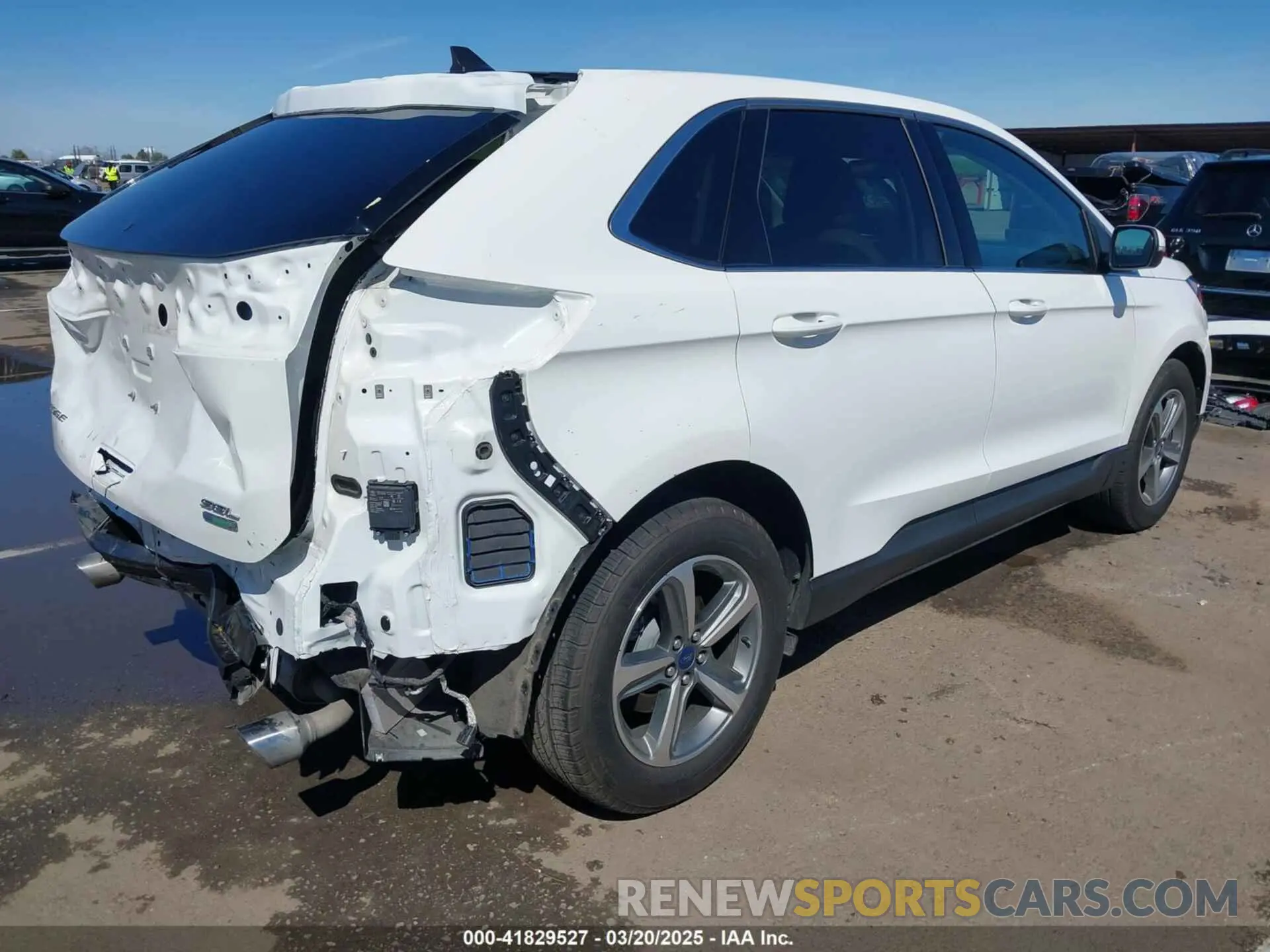4 Фотография поврежденного автомобиля 2FMPK3J99LBB11314 FORD EDGE 2020