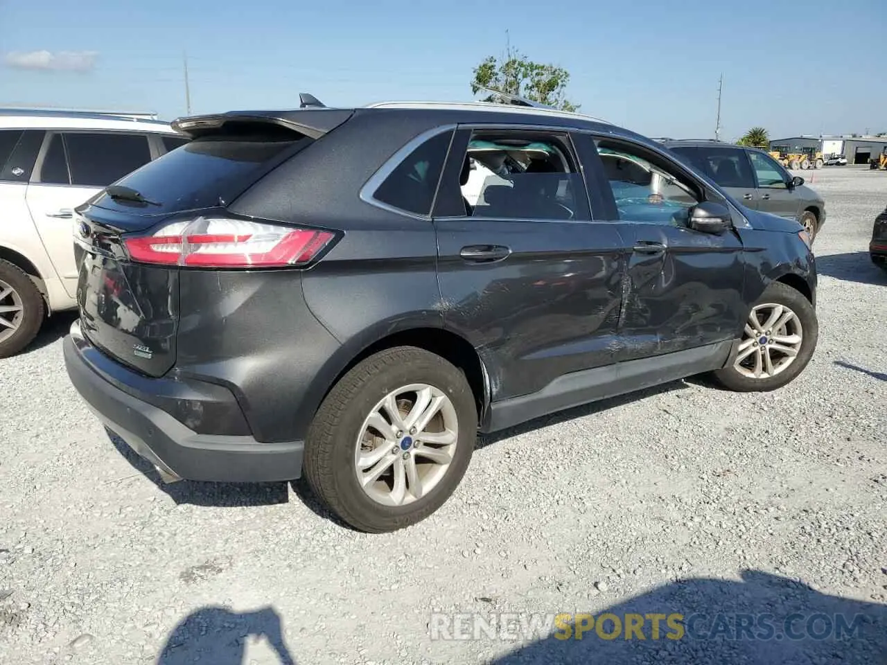 3 Photograph of a damaged car 2FMPK3J9XLBA29074 FORD EDGE 2020