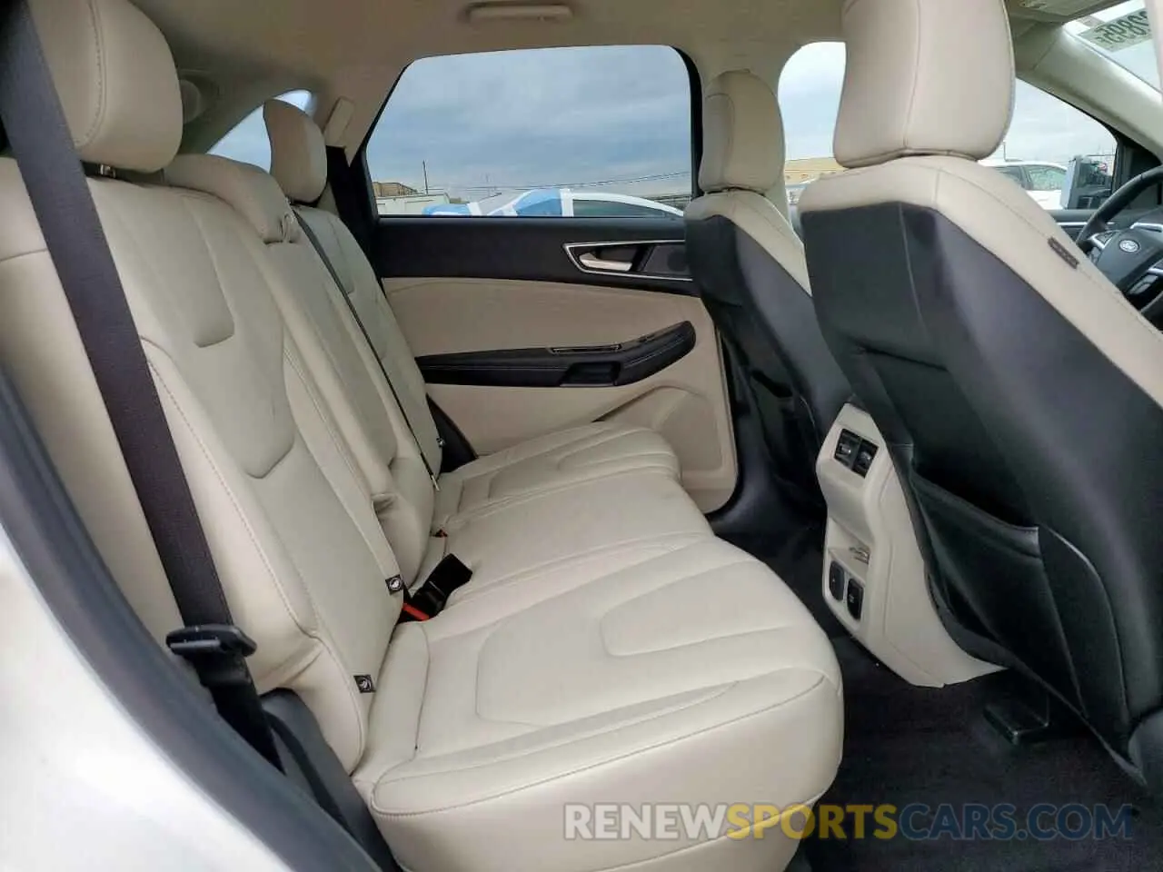 11 Photograph of a damaged car 2FMPK3K90LBB15122 FORD EDGE 2020
