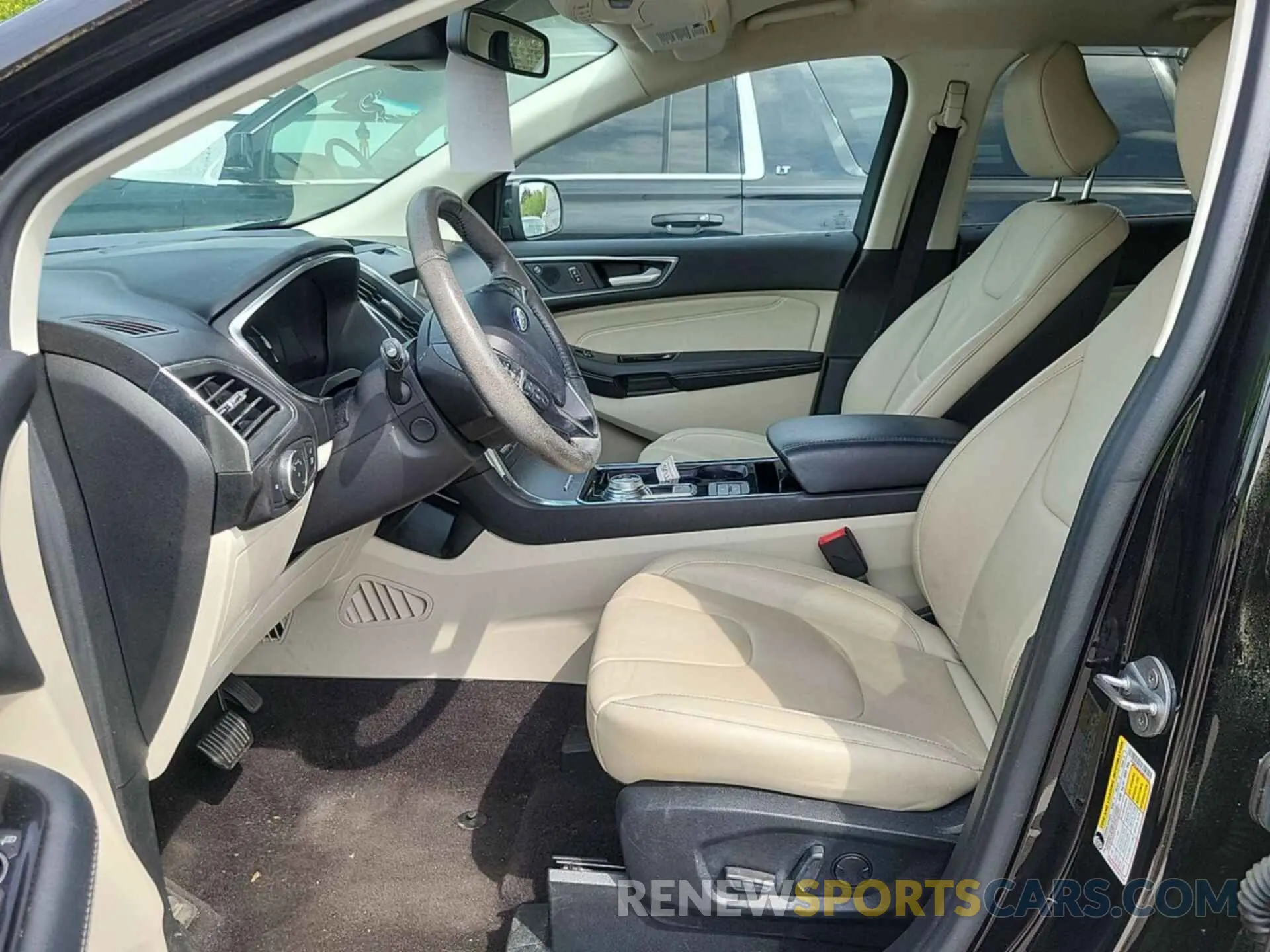 4 Photograph of a damaged car 2FMPK3K92LBB37428 FORD EDGE 2020