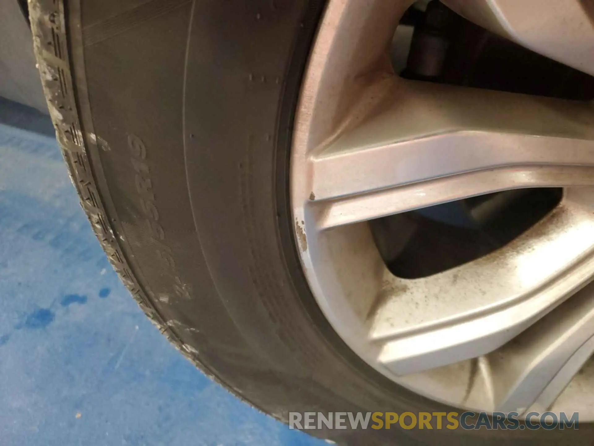 28 Photograph of a damaged car 2FMPK3K93LBA30551 FORD EDGE 2020