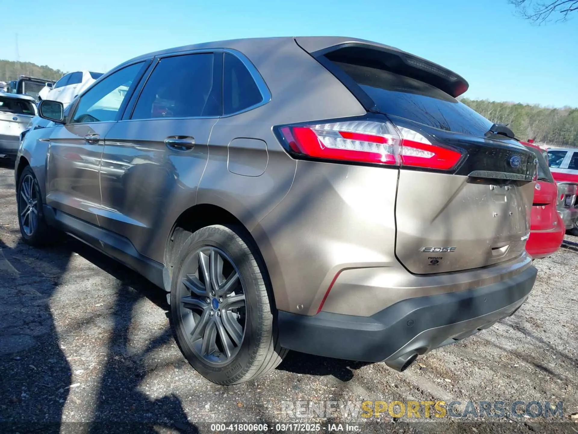 3 Photograph of a damaged car 2FMPK3K94LBB32893 FORD EDGE 2020