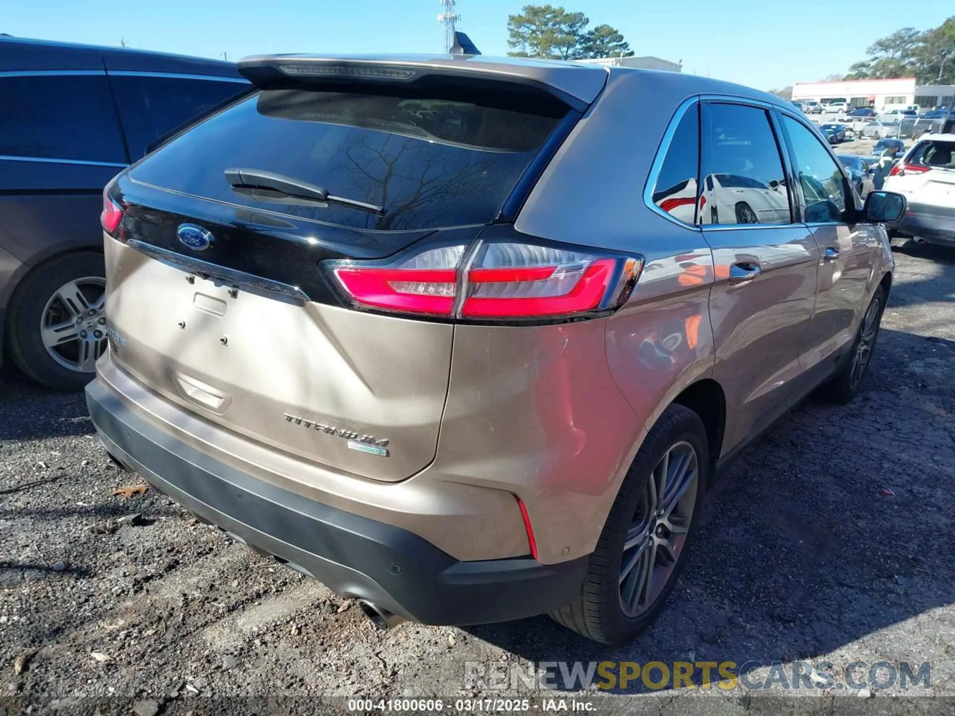 4 Photograph of a damaged car 2FMPK3K94LBB32893 FORD EDGE 2020
