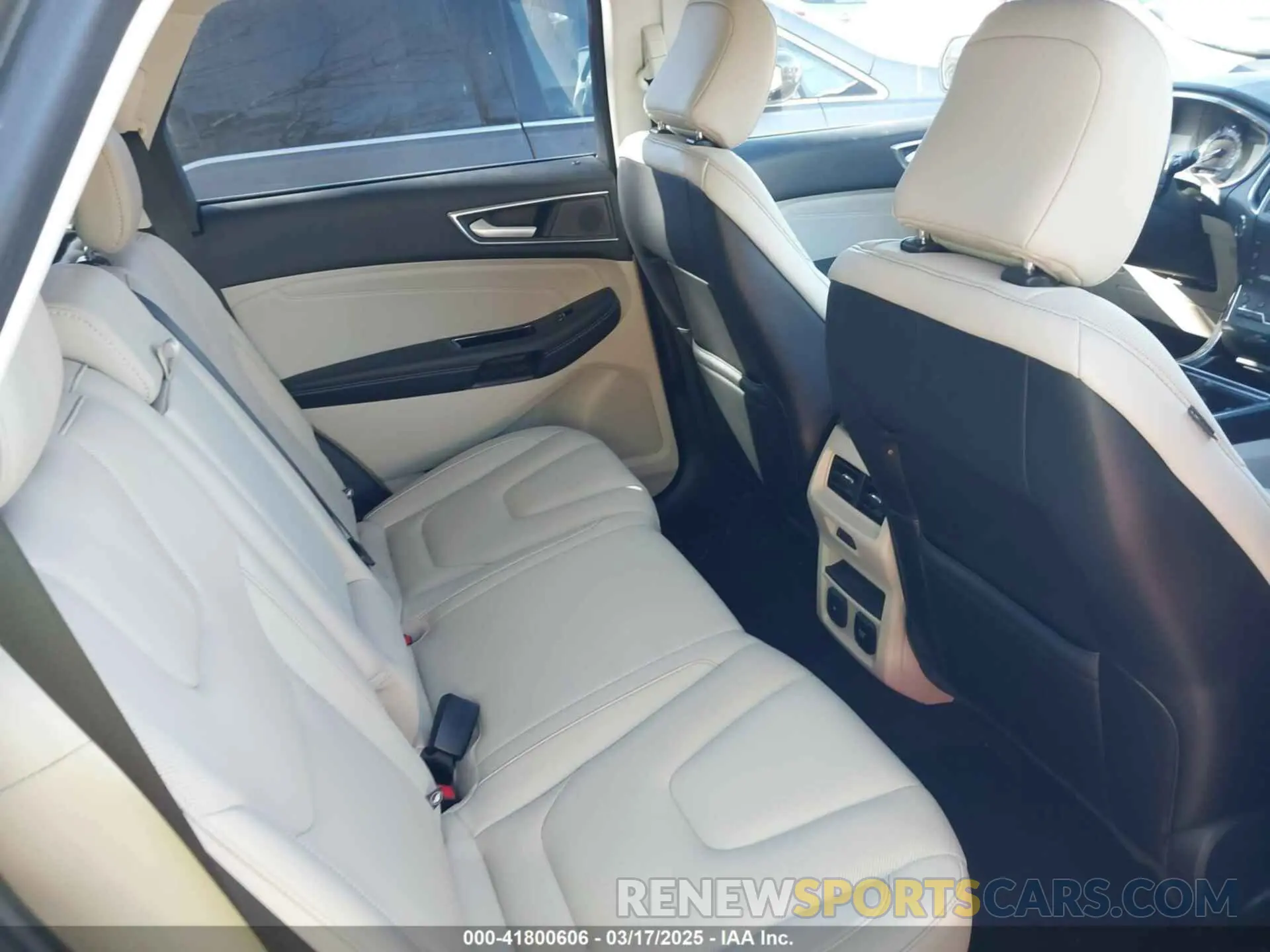 8 Photograph of a damaged car 2FMPK3K94LBB32893 FORD EDGE 2020
