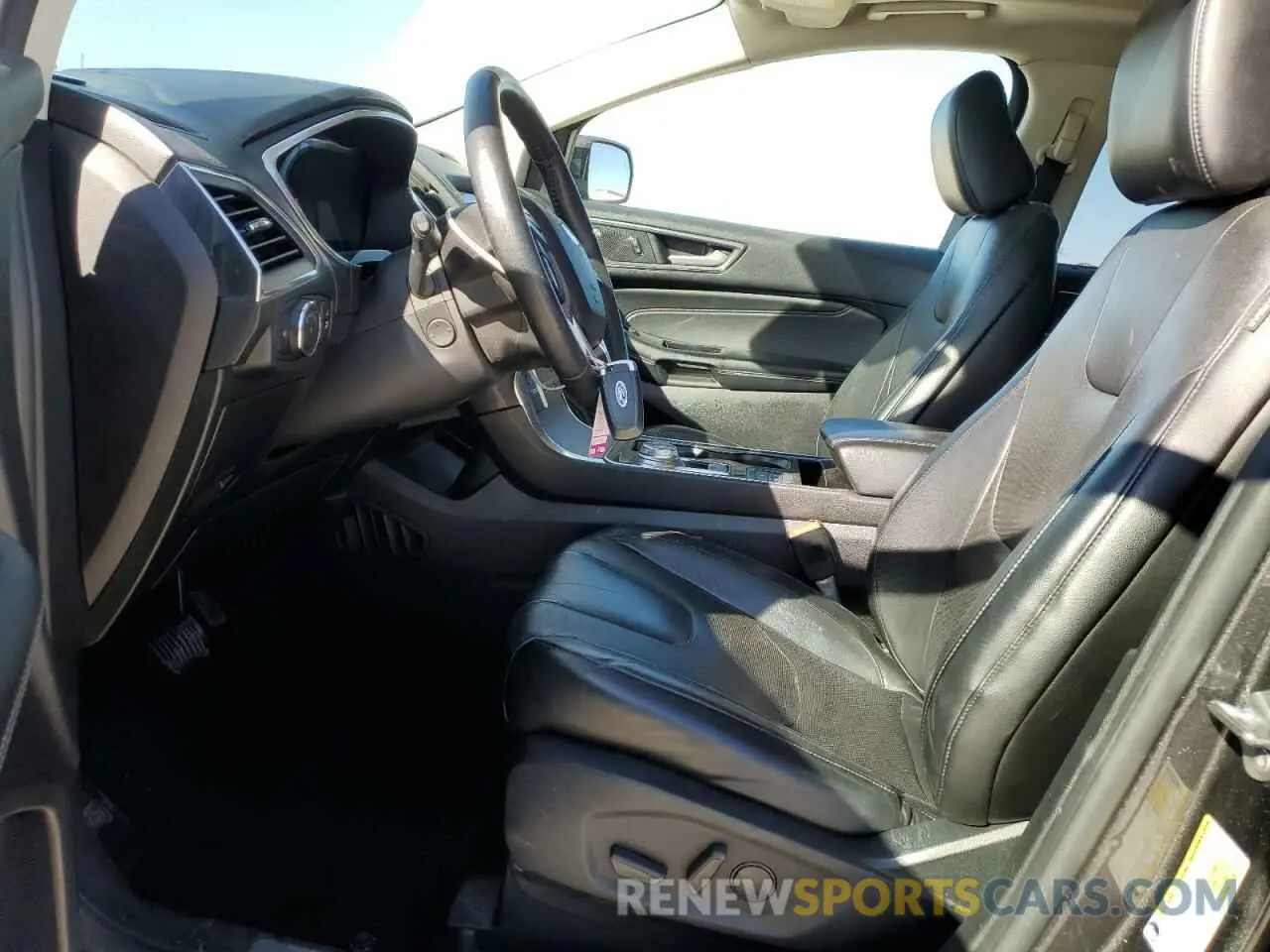 7 Фотография поврежденного автомобиля 2FMPK3K95LBB35687 FORD EDGE 2020