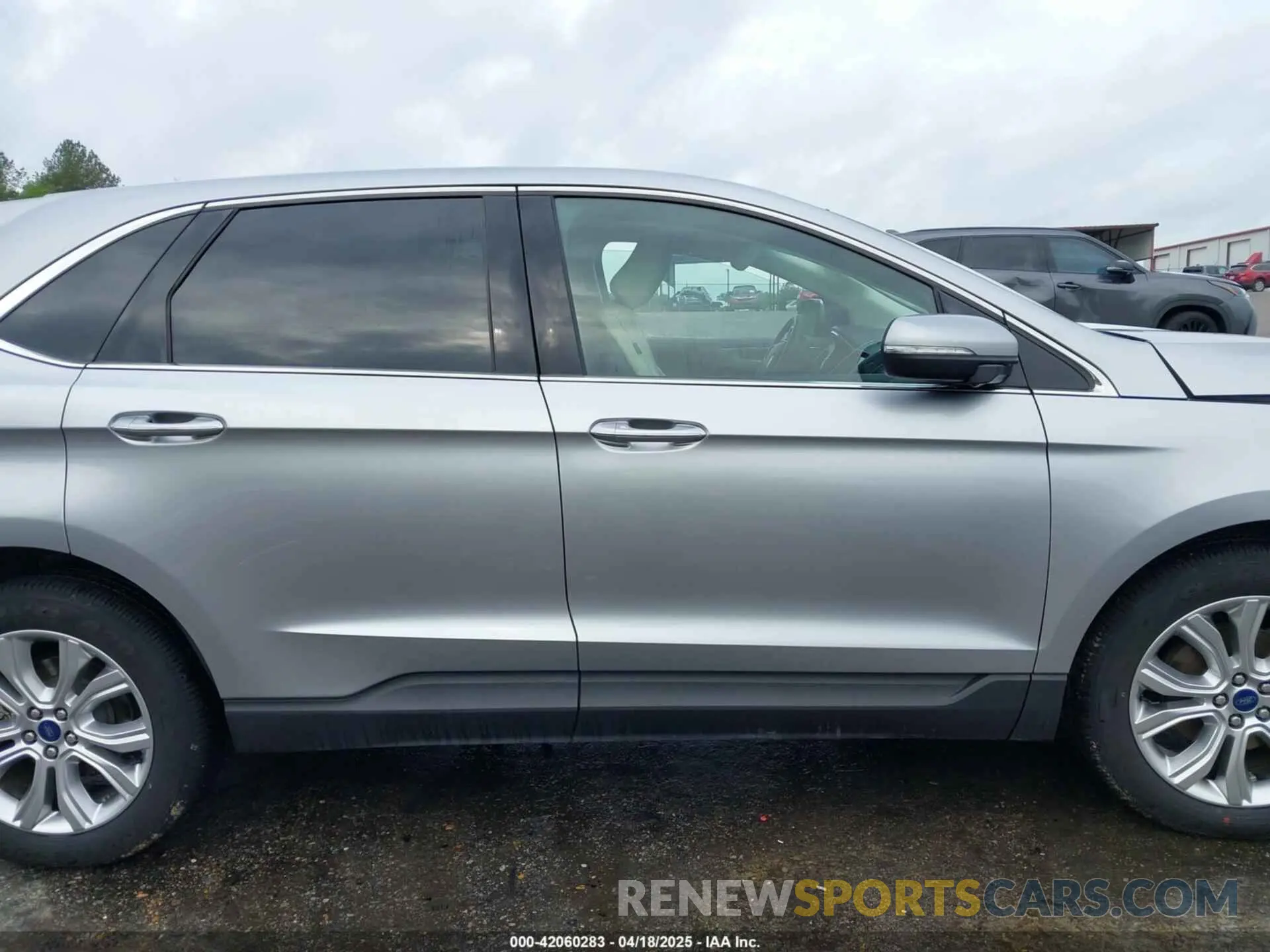 13 Photograph of a damaged car 2FMPK3K96LBA97953 FORD EDGE 2020