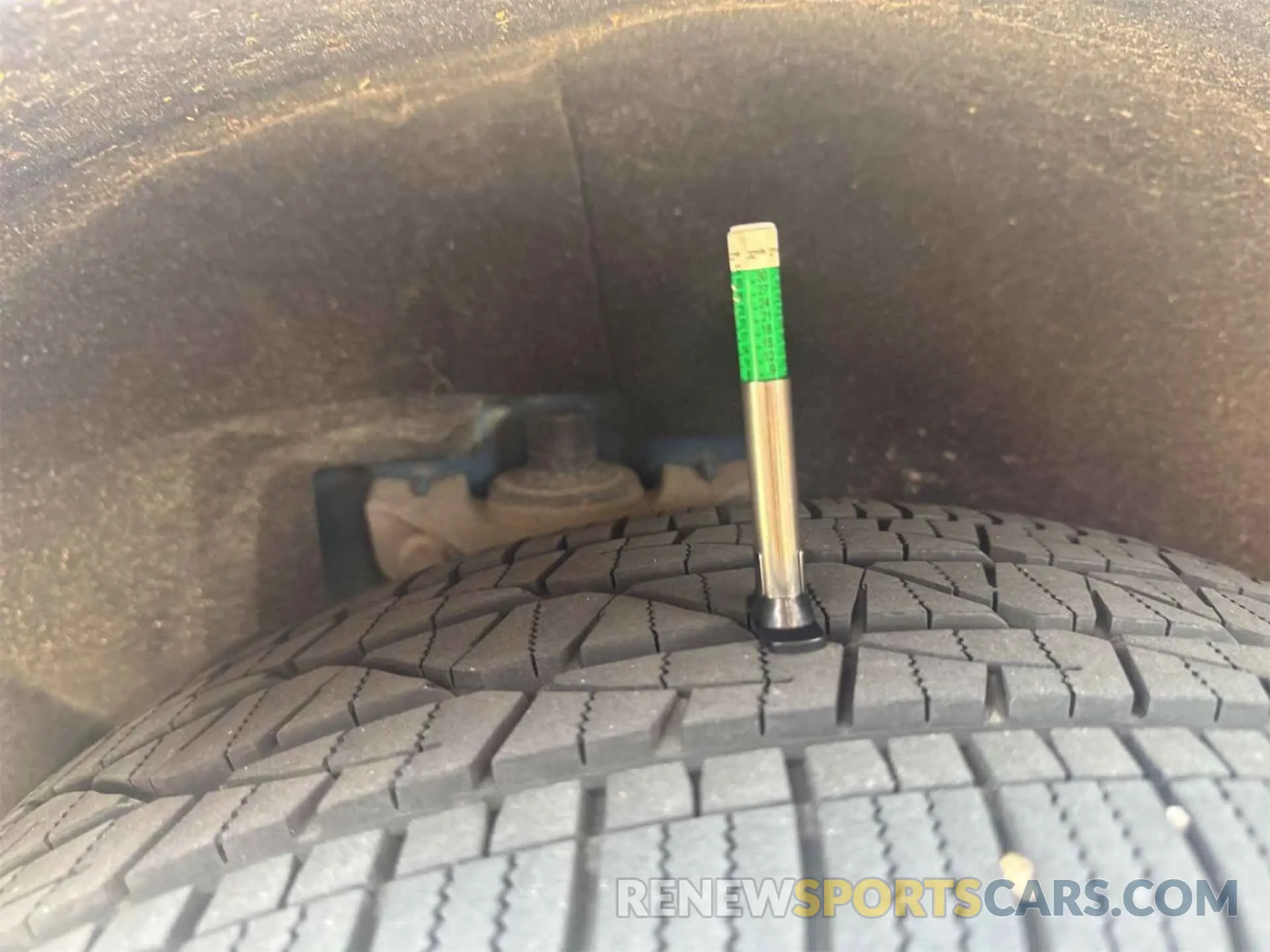 10 Фотография поврежденного автомобиля 2FMPK3K97LBB37635 FORD EDGE 2020