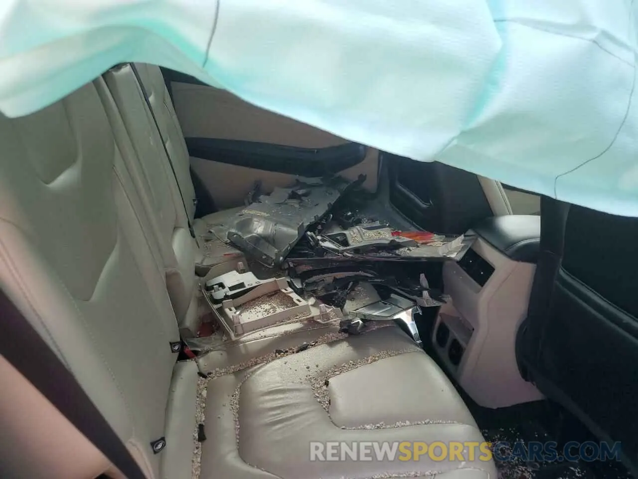 11 Photograph of a damaged car 2FMPK3K99LBA60055 FORD EDGE 2020