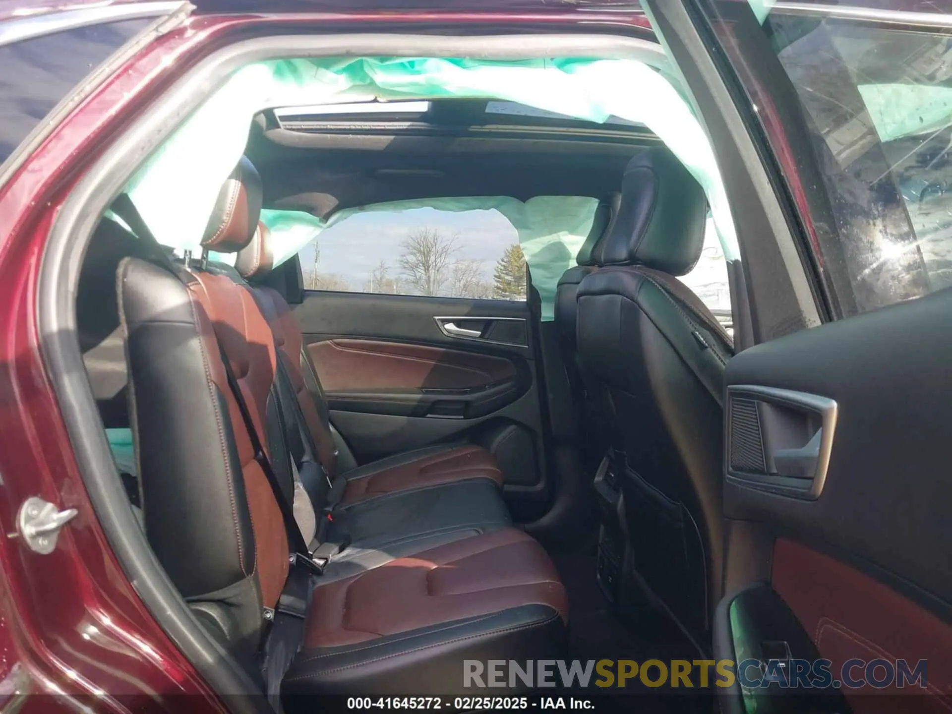 8 Photograph of a damaged car 2FMPK3K9XLBA00060 FORD EDGE 2020