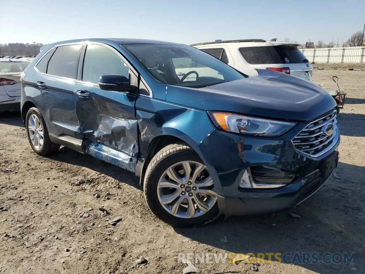 4 Фотография поврежденного автомобиля 2FMPK3K9XLBA98121 FORD EDGE 2020