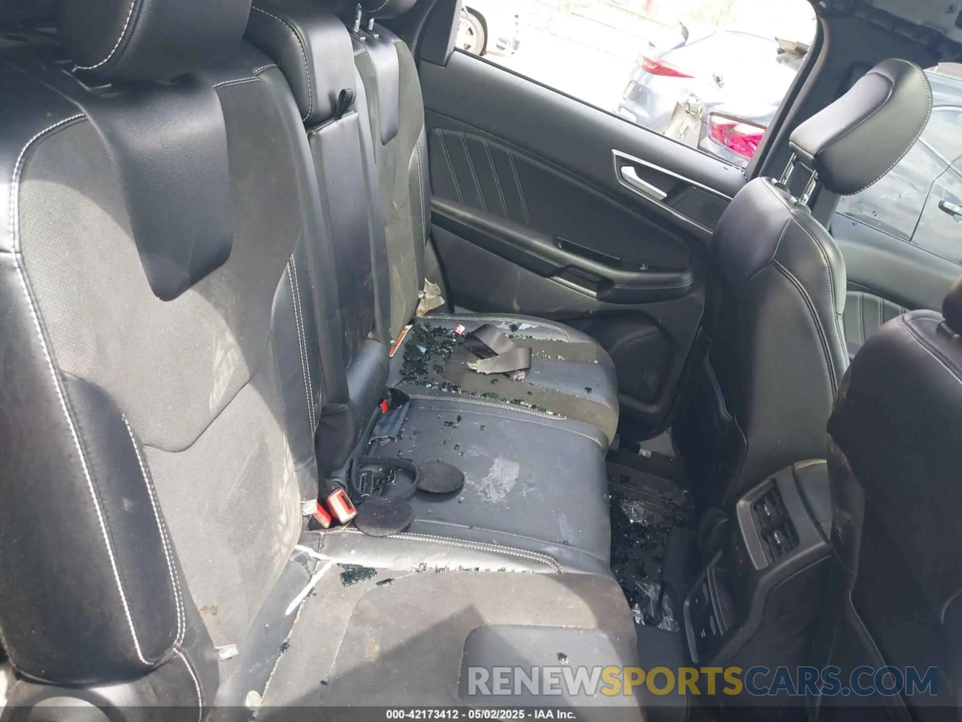 8 Photograph of a damaged car 2FMPK4AP0LBA05872 FORD EDGE 2020
