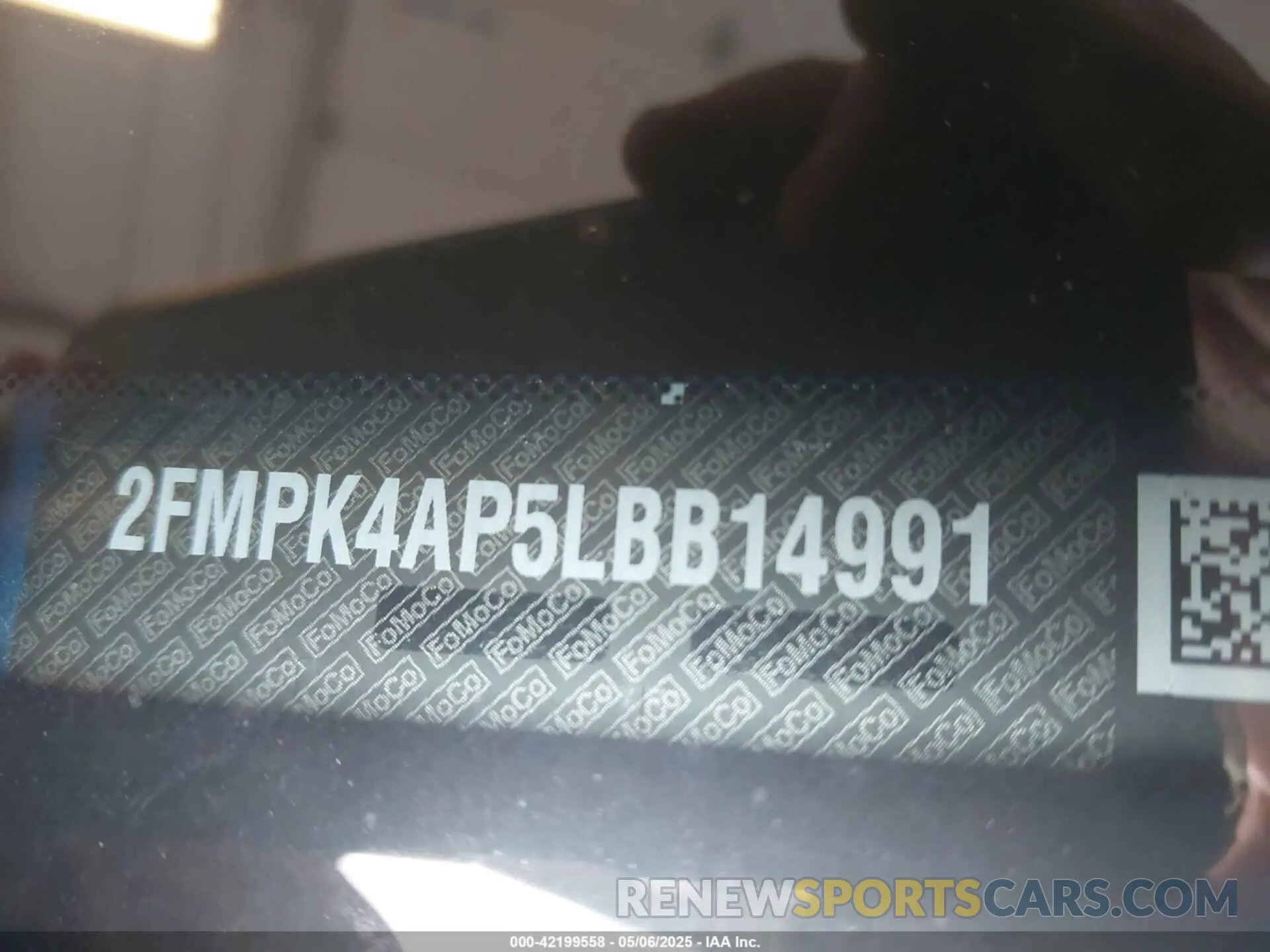 9 Photograph of a damaged car 2FMPK4AP5LBB14991 FORD EDGE 2020