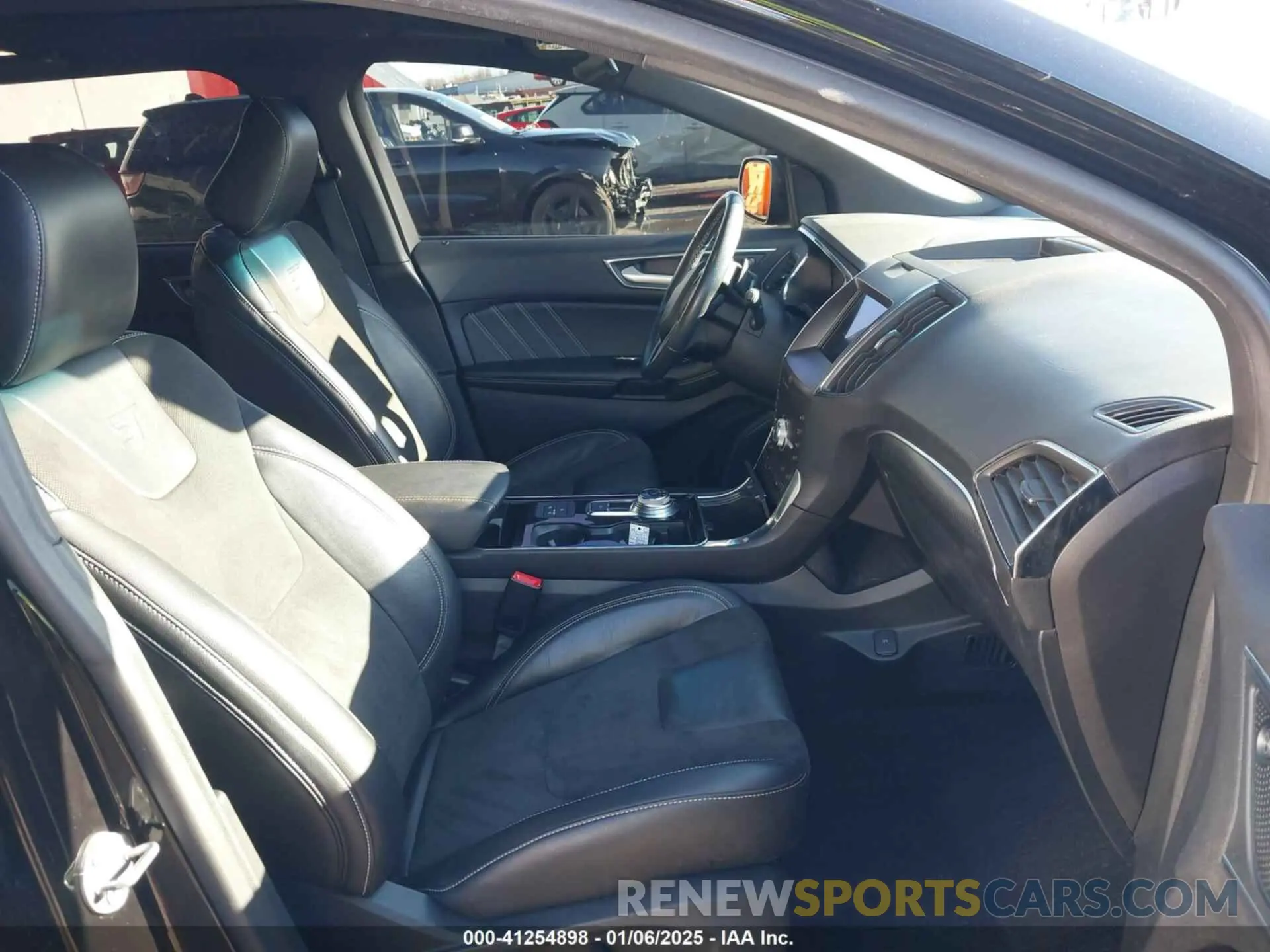 5 Photograph of a damaged car 2FMPK4APXLBA93264 FORD EDGE 2020