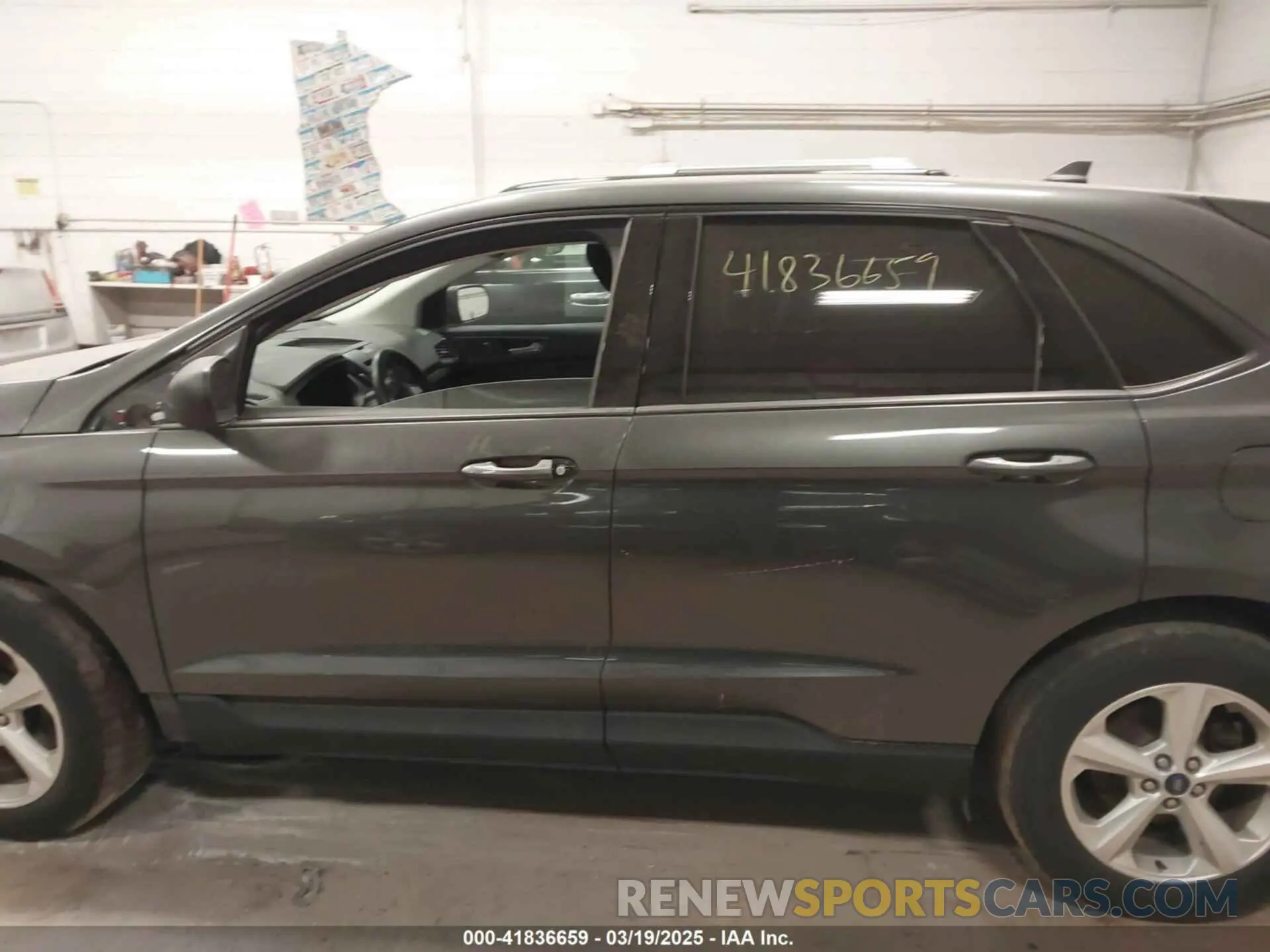 15 Photograph of a damaged car 2FMPK4G93LBB05439 FORD EDGE 2020