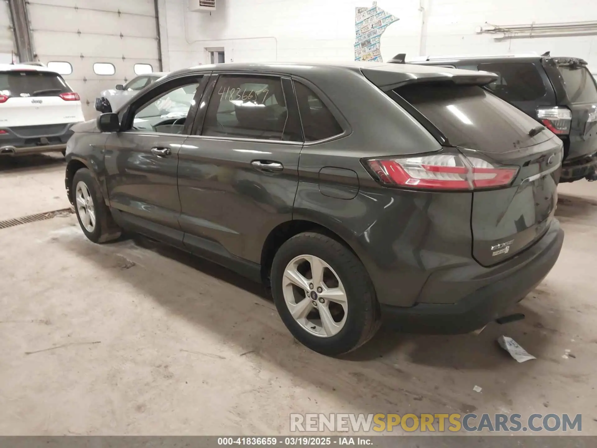 3 Photograph of a damaged car 2FMPK4G93LBB05439 FORD EDGE 2020