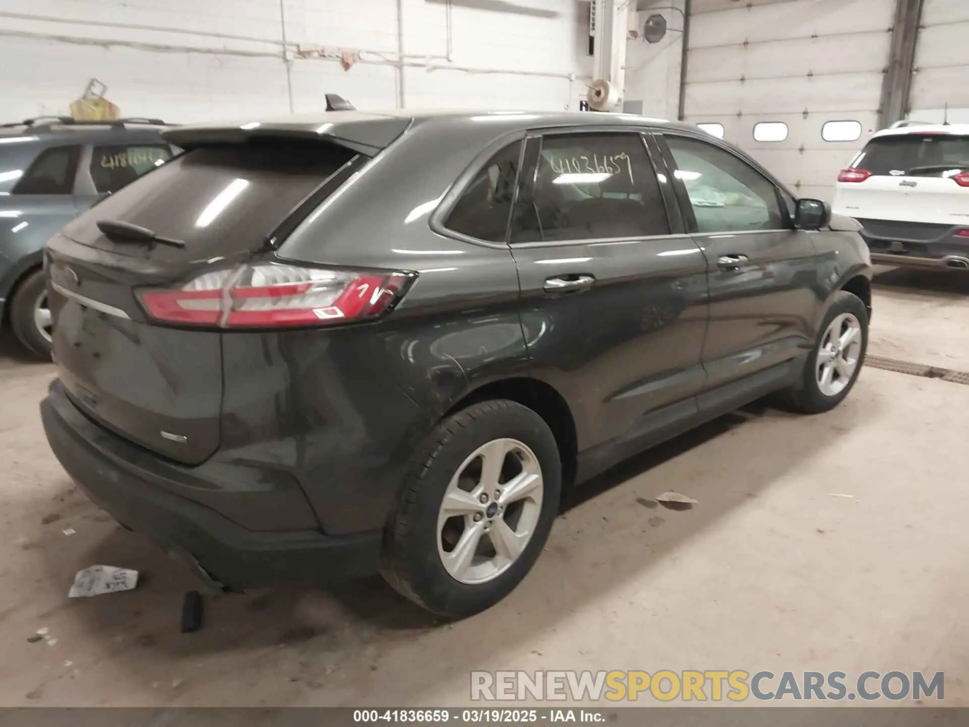 4 Photograph of a damaged car 2FMPK4G93LBB05439 FORD EDGE 2020
