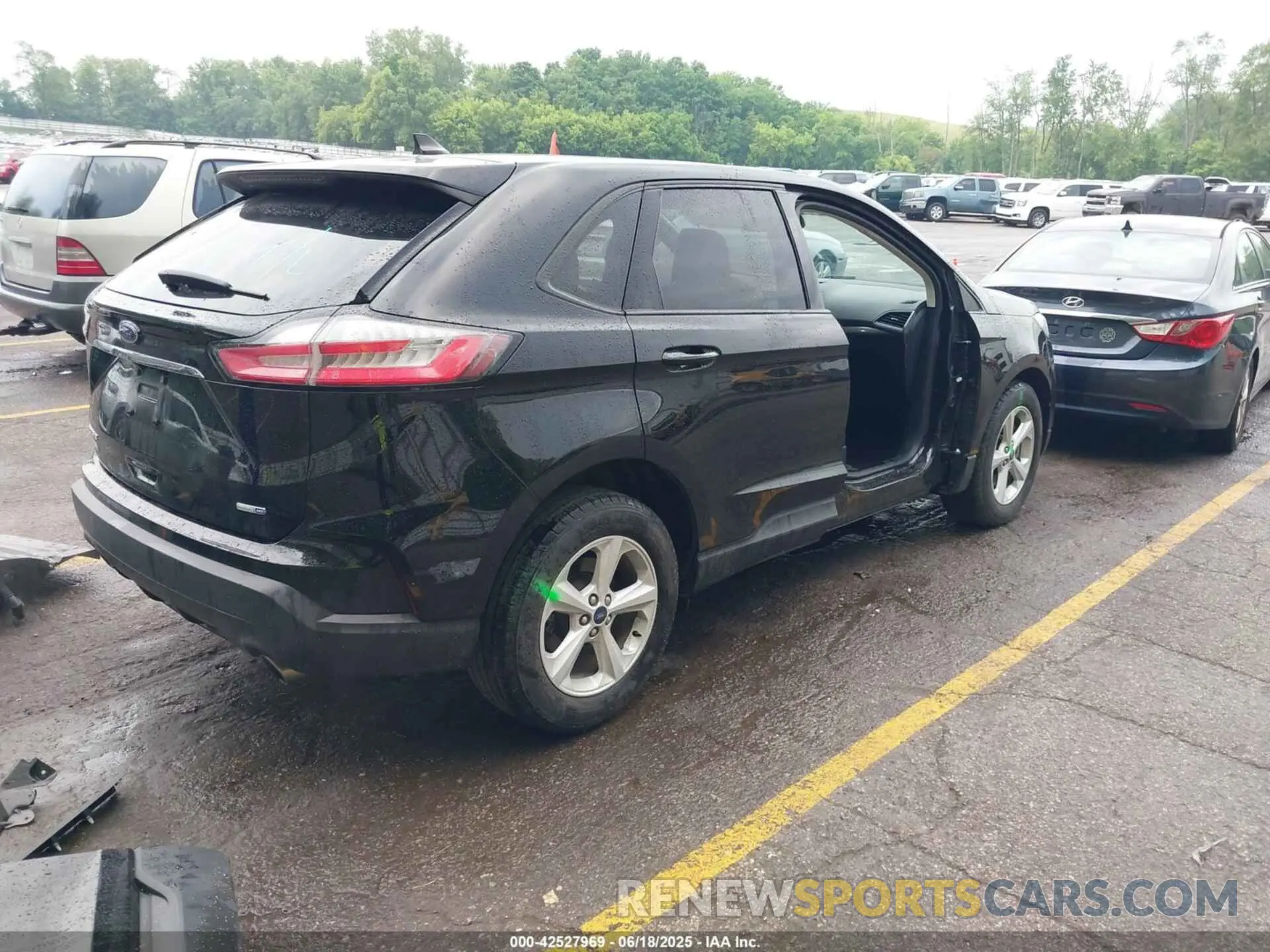 4 Photograph of a damaged car 2FMPK4G93LBB61249 FORD EDGE 2020