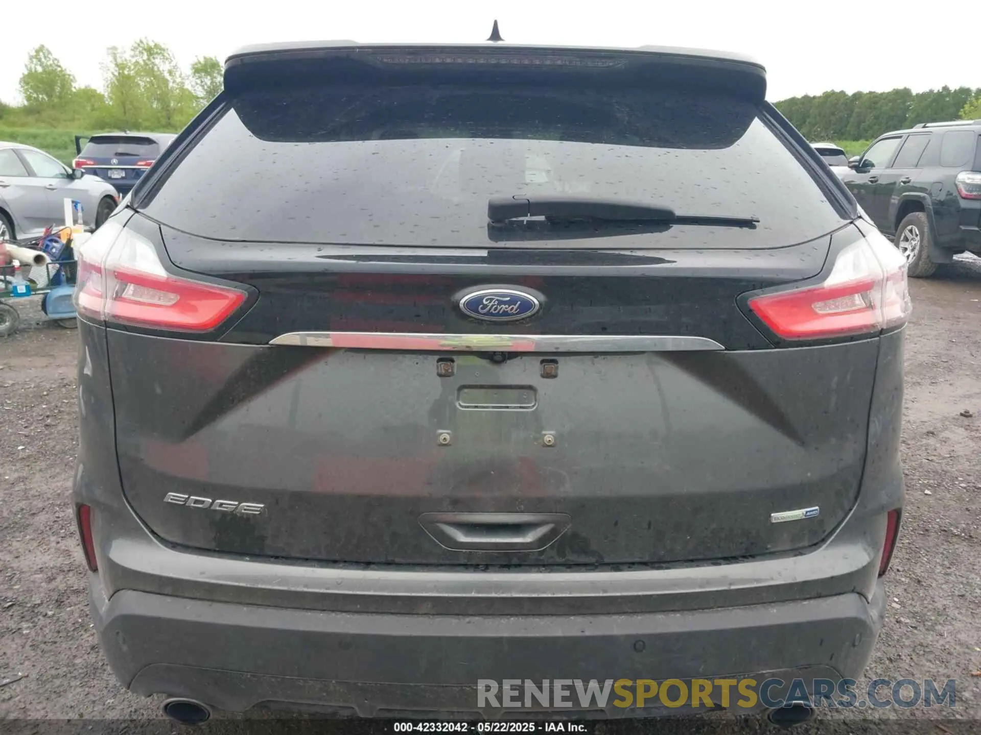 17 Photograph of a damaged car 2FMPK4G94LBB18927 FORD EDGE 2020