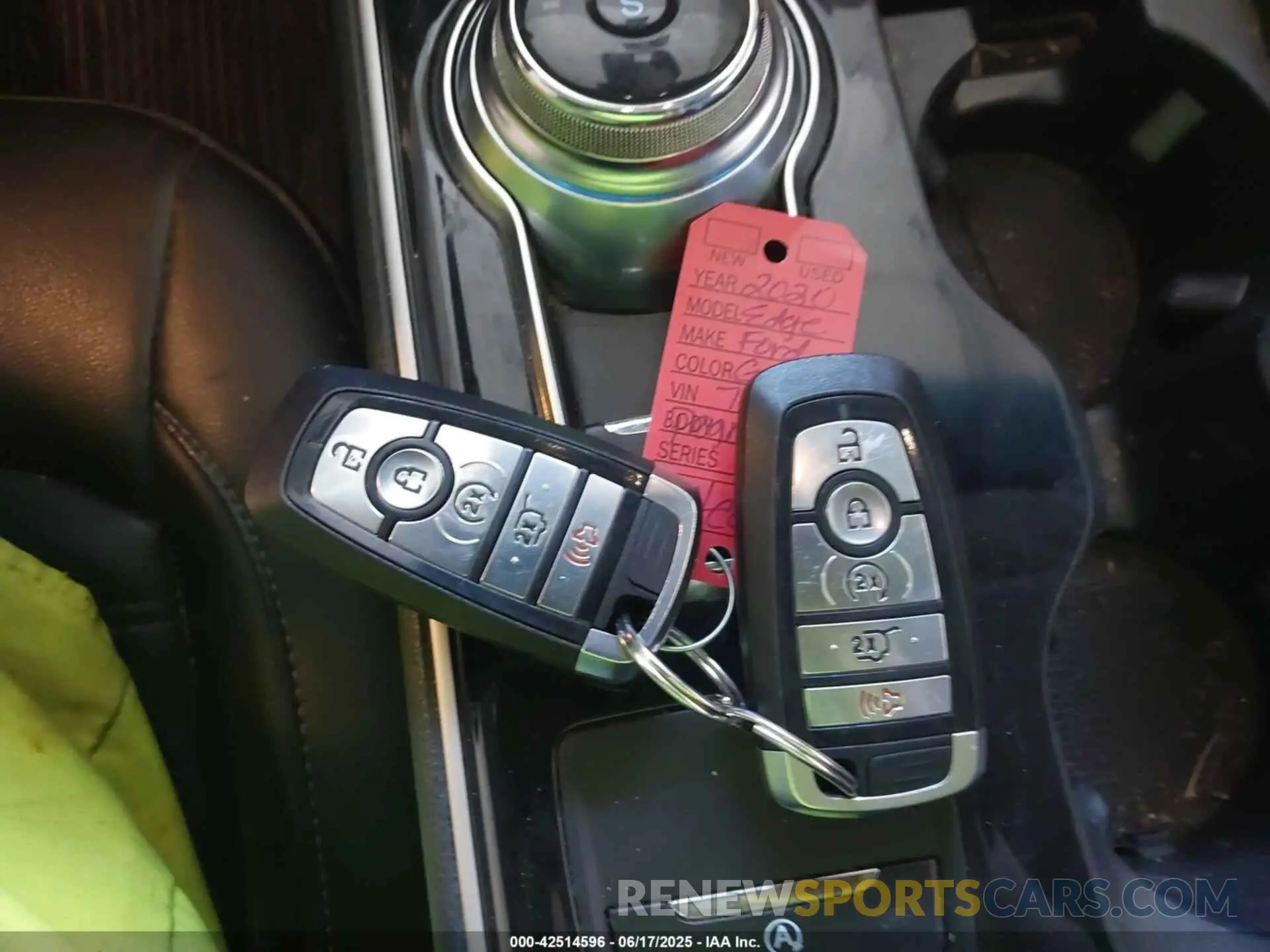 11 Photograph of a damaged car 2FMPK4J90LBA09924 FORD EDGE 2020