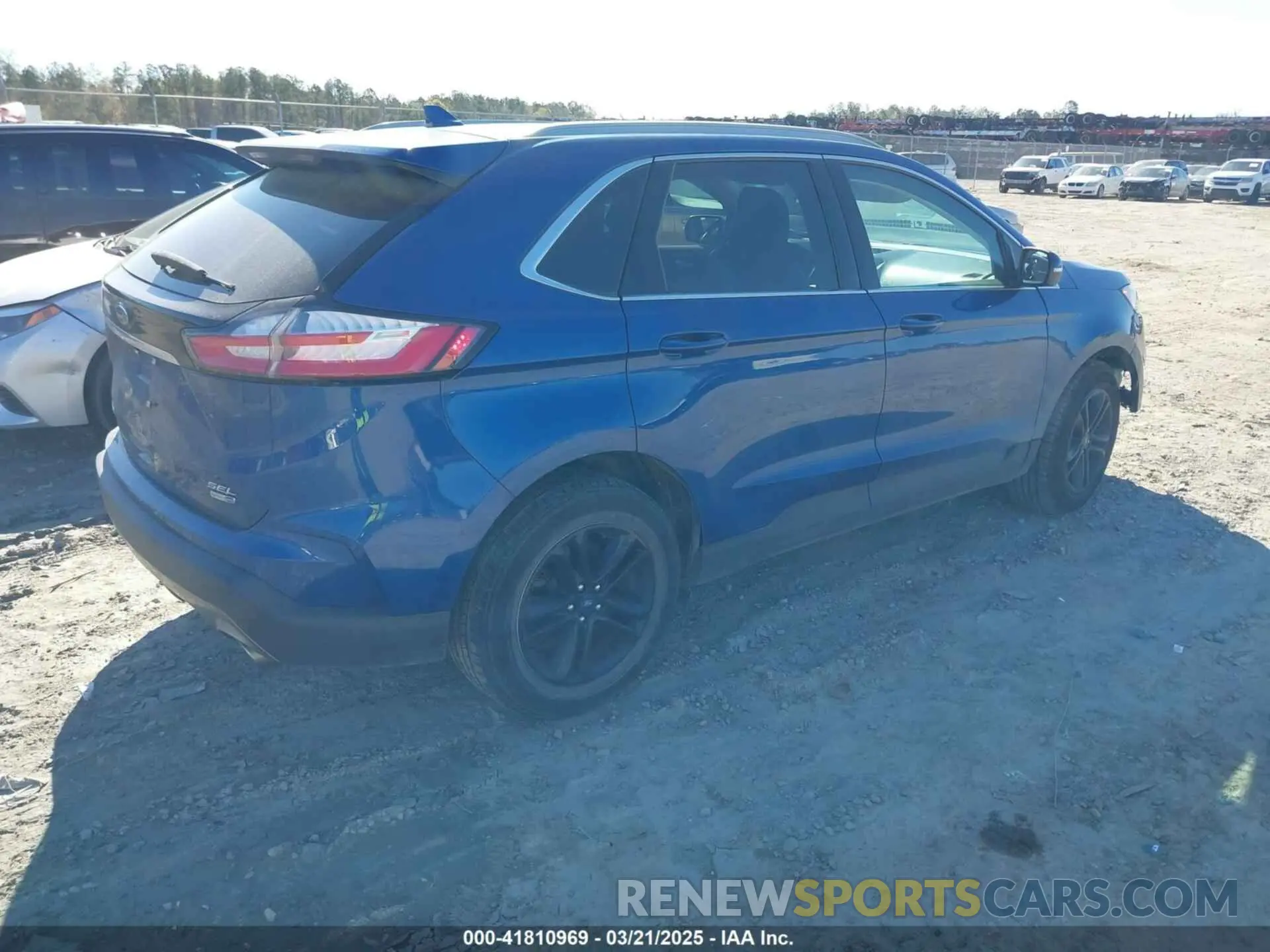 4 Photograph of a damaged car 2FMPK4J93LBA55019 FORD EDGE 2020