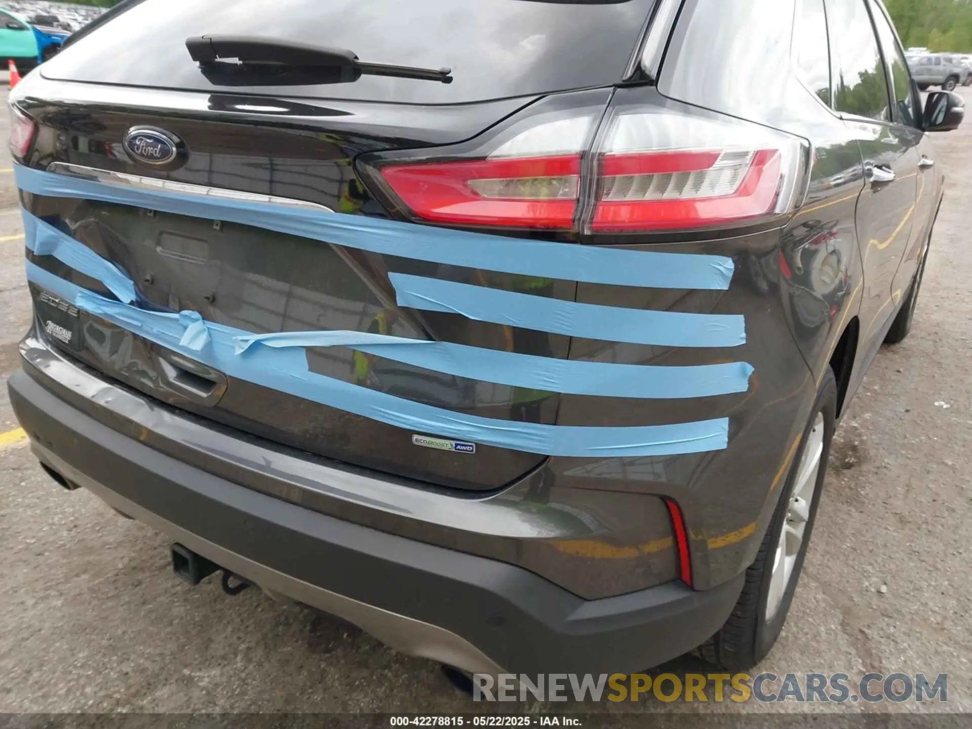 17 Photograph of a damaged car 2FMPK4J93LBA59474 FORD EDGE 2020