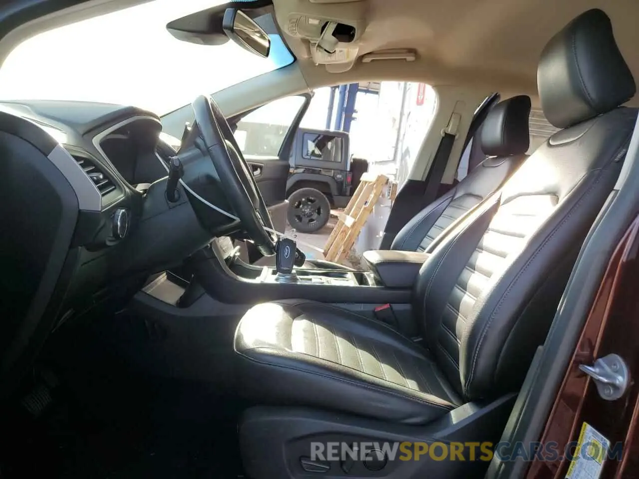 7 Photograph of a damaged car 2FMPK4J93LBA73889 FORD EDGE 2020