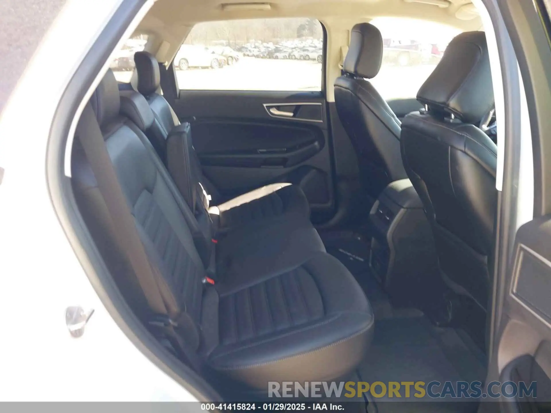 8 Photograph of a damaged car 2FMPK4J93LBA91633 FORD EDGE 2020