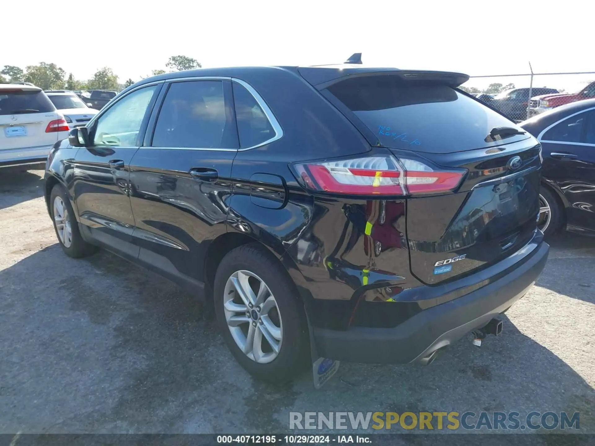 3 Фотография поврежденного автомобиля 2FMPK4J94LBB50463 FORD EDGE 2020