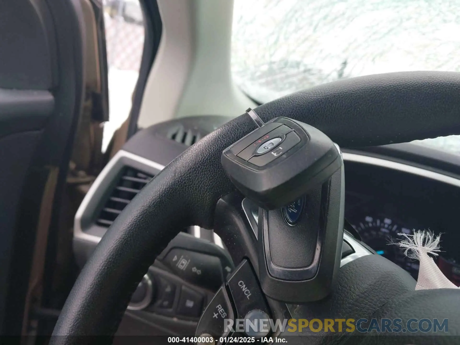 11 Photograph of a damaged car 2FMPK4J94LBB63049 FORD EDGE 2020