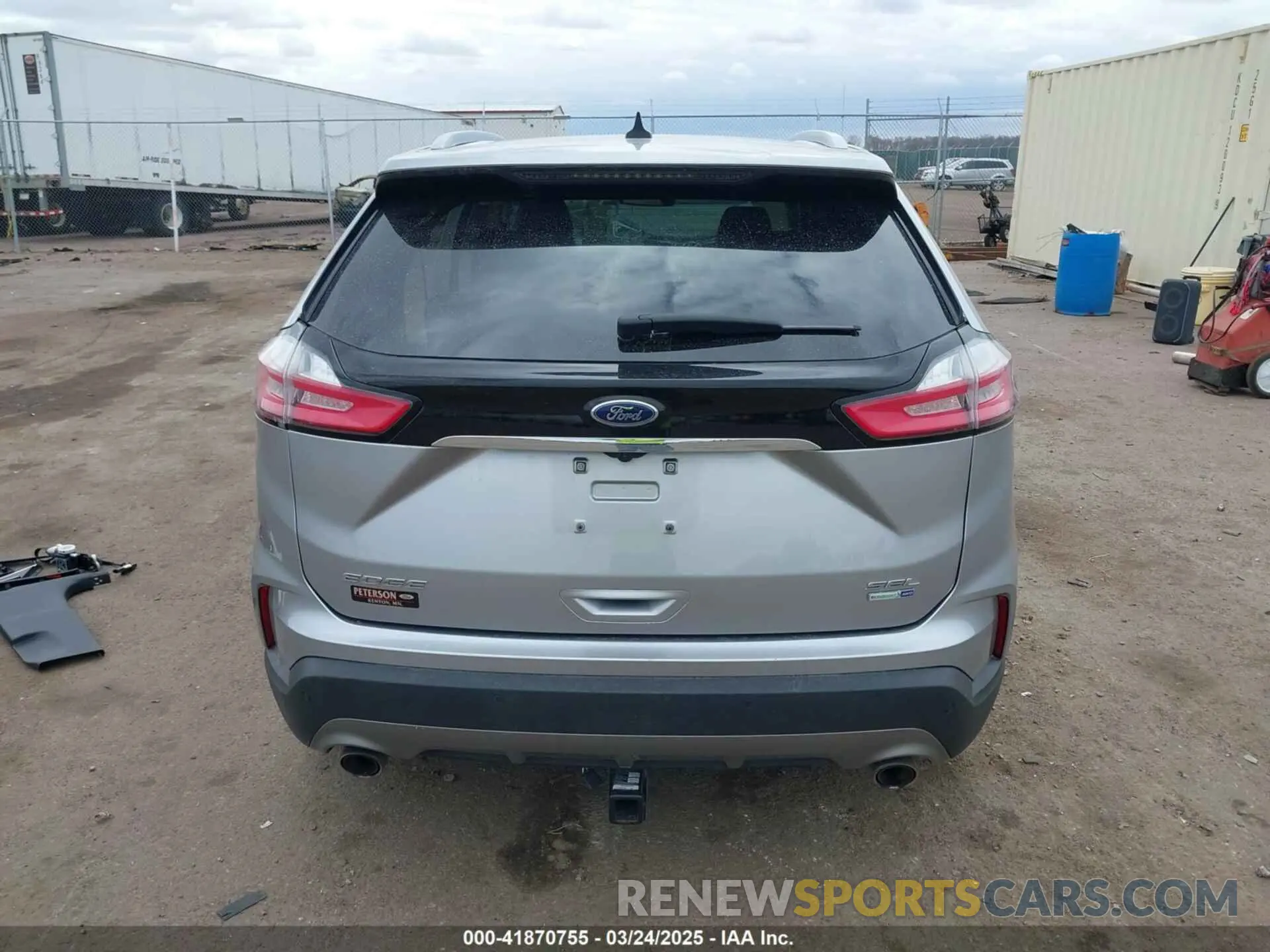 17 Photograph of a damaged car 2FMPK4J95LBB07993 FORD EDGE 2020