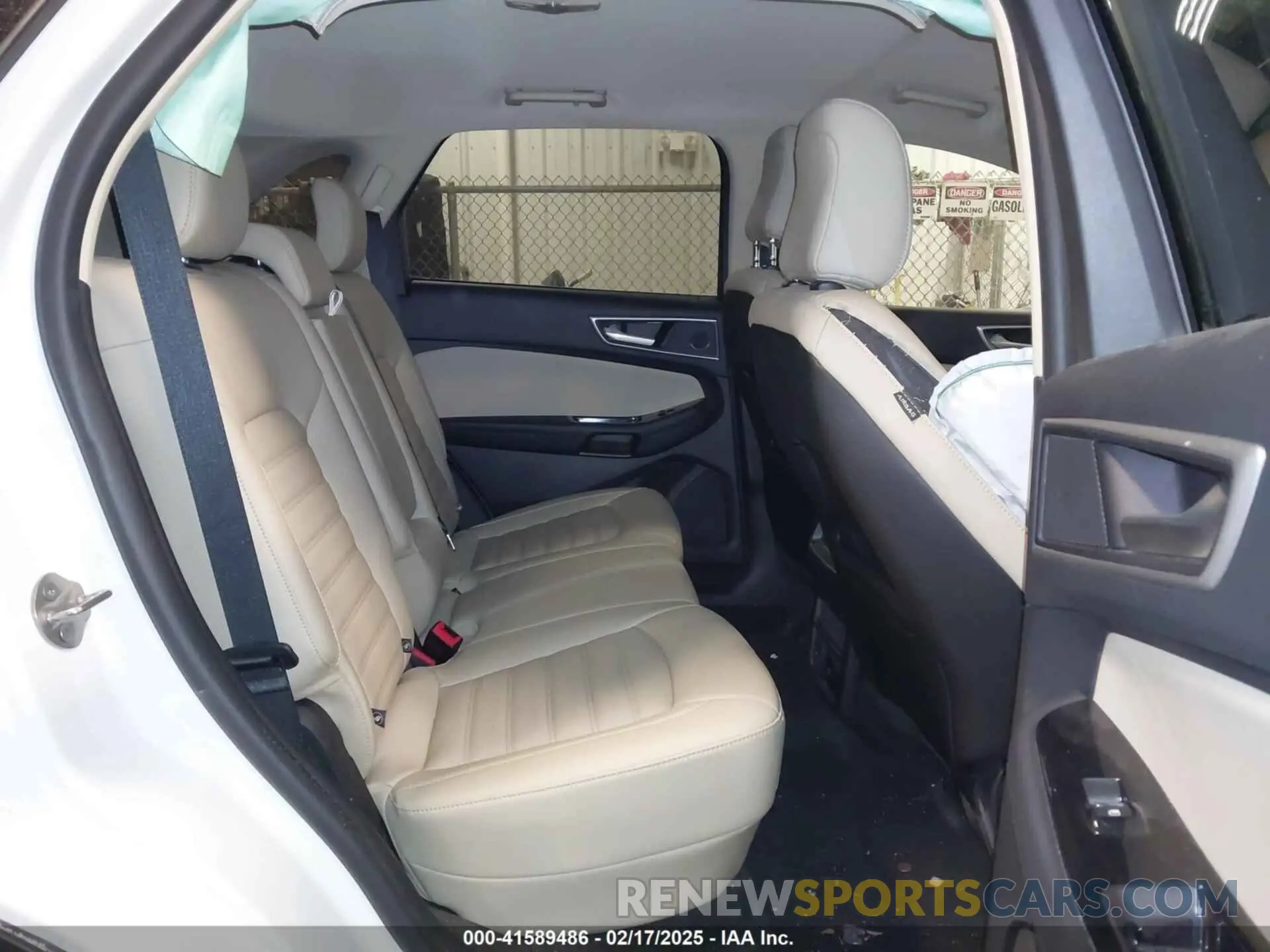 8 Photograph of a damaged car 2FMPK4J97LBA12836 FORD EDGE 2020