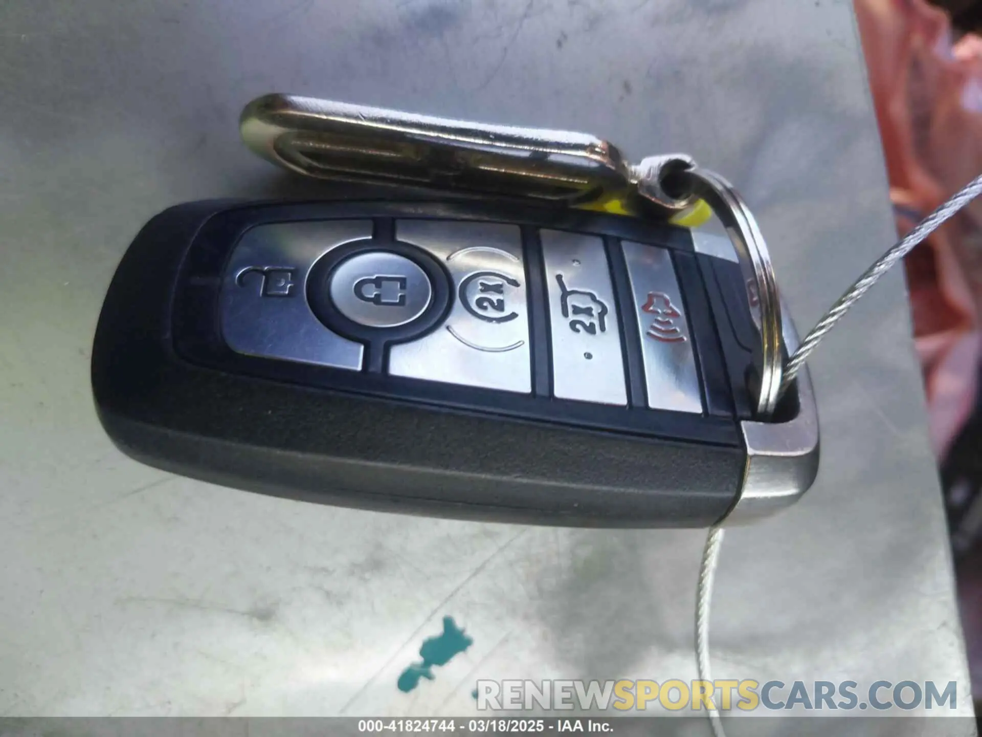 11 Фотография поврежденного автомобиля 2FMPK4J97LBA25067 FORD EDGE 2020