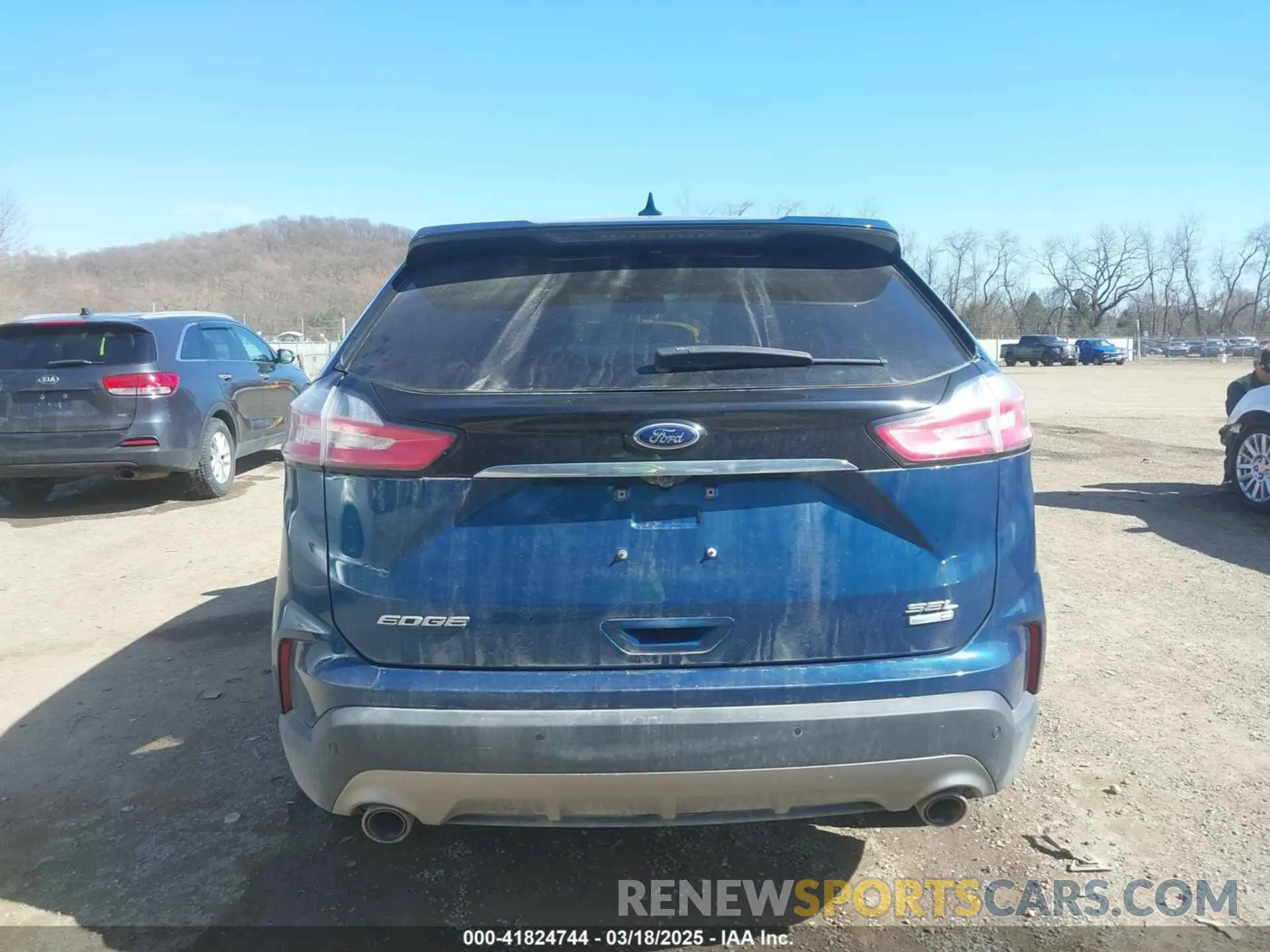 17 Фотография поврежденного автомобиля 2FMPK4J97LBA25067 FORD EDGE 2020