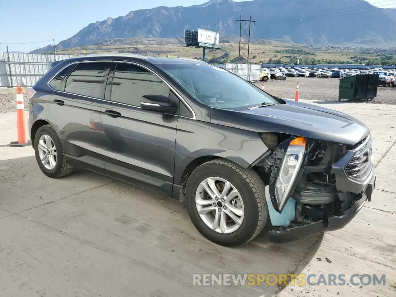4 Фотография поврежденного автомобиля 2FMPK4J97LBA46310 FORD EDGE 2020