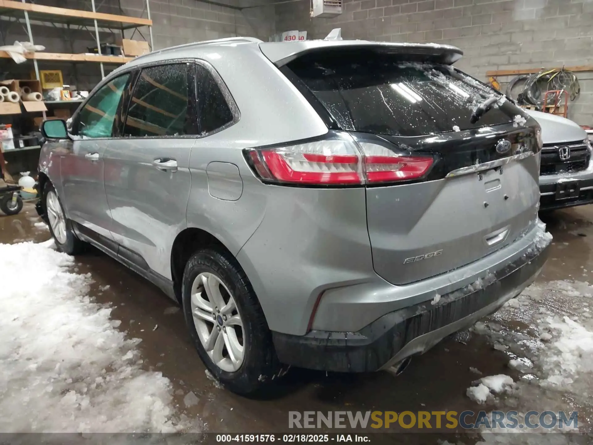 3 Photograph of a damaged car 2FMPK4J99LBA29699 FORD EDGE 2020