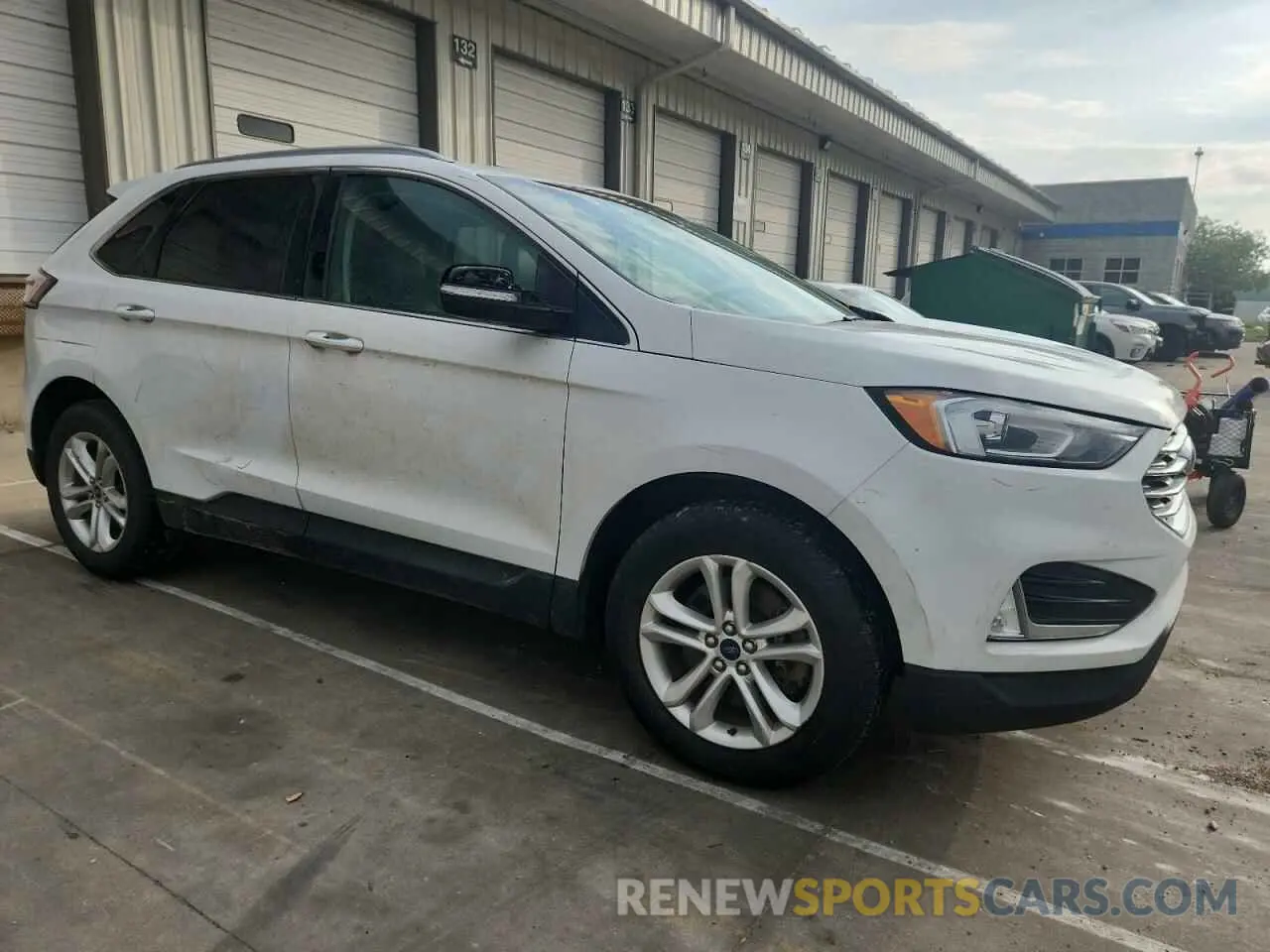 4 Фотография поврежденного автомобиля 2FMPK4J99LBB15305 FORD EDGE 2020