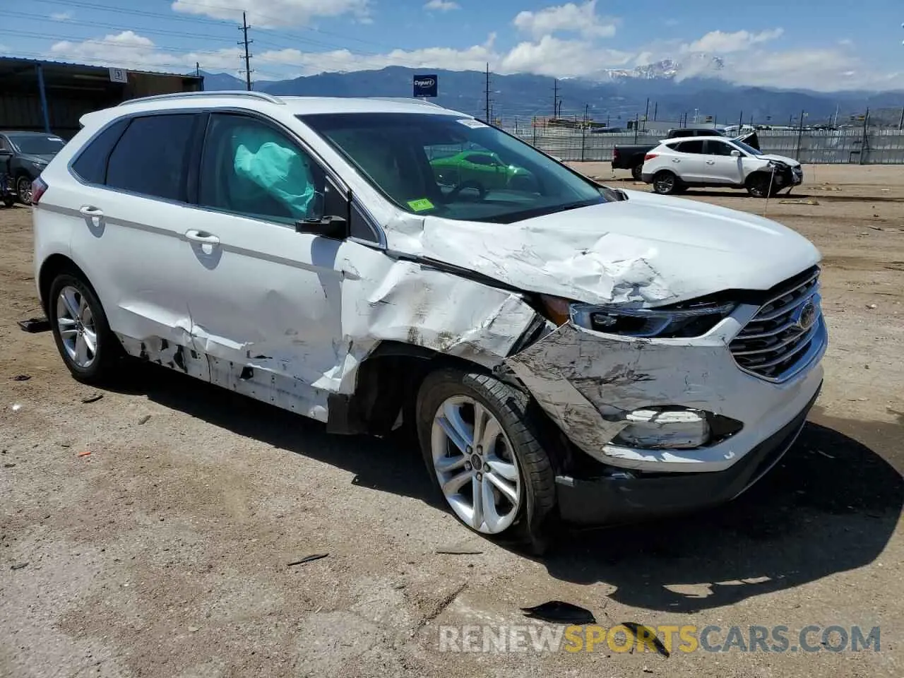 4 Фотография поврежденного автомобиля 2FMPK4J9XLBA31297 FORD EDGE 2020