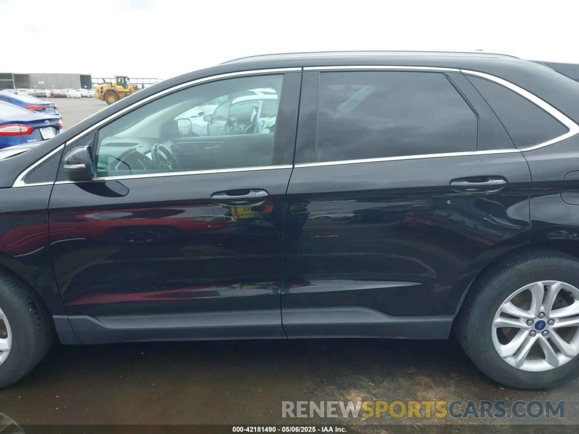 14 Photograph of a damaged car 2FMPK4J9XLBA78278 FORD EDGE 2020