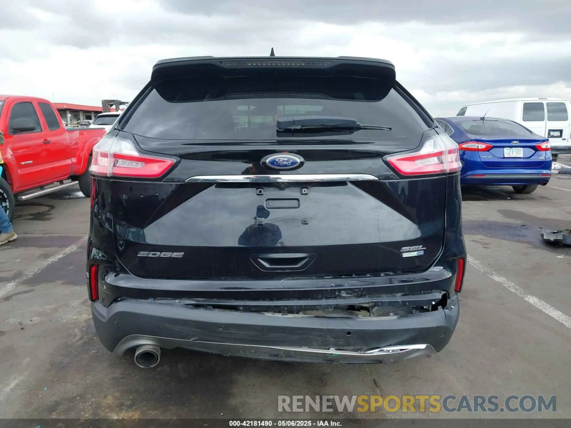 6 Photograph of a damaged car 2FMPK4J9XLBA78278 FORD EDGE 2020