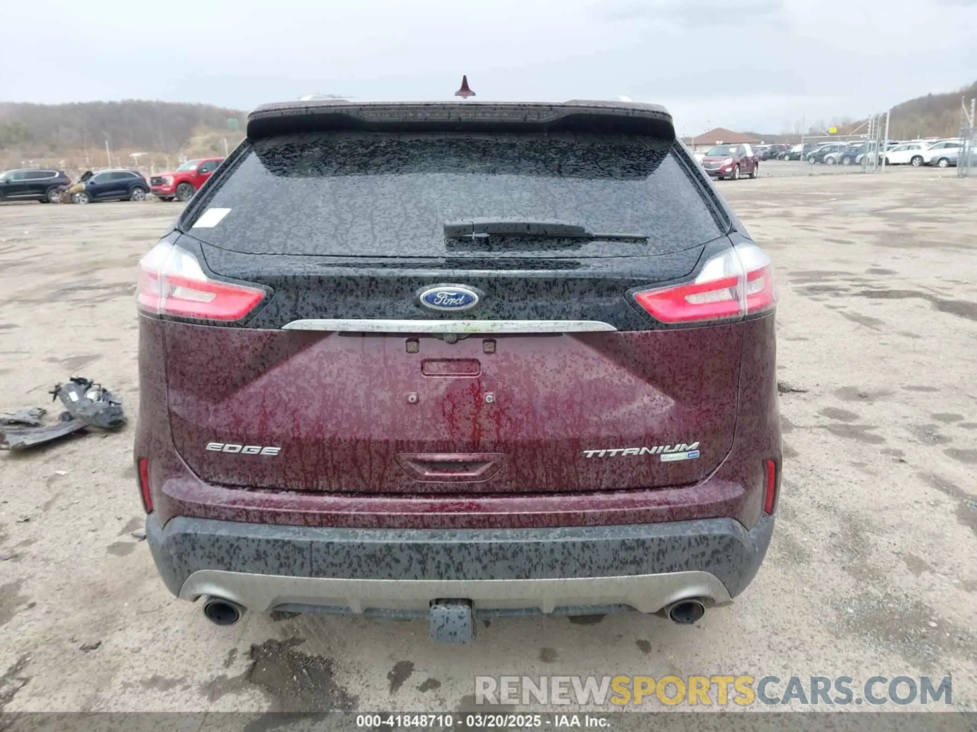 17 Photograph of a damaged car 2FMPK4K90LBA26169 FORD EDGE 2020