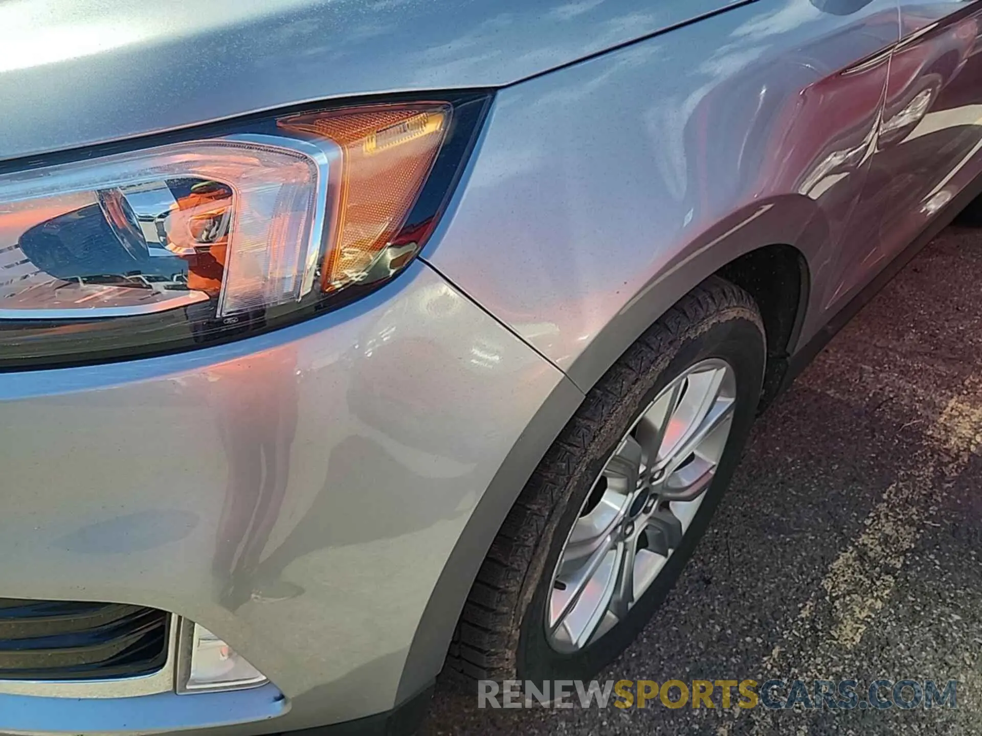 19 Photograph of a damaged car 2FMPK4K90LBB37580 FORD EDGE 2020