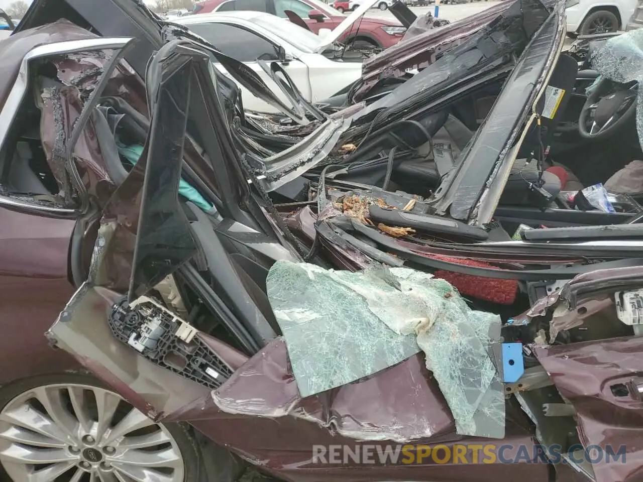 12 Photograph of a damaged car 2FMPK4K93LBA11617 FORD EDGE 2020