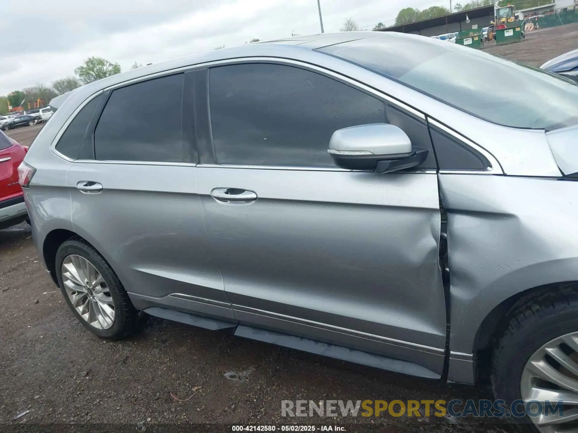 13 Photograph of a damaged car 2FMPK4K96LBB60376 FORD EDGE 2020