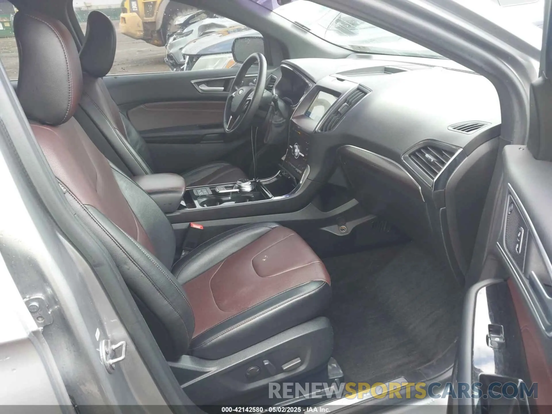 5 Photograph of a damaged car 2FMPK4K96LBB60376 FORD EDGE 2020
